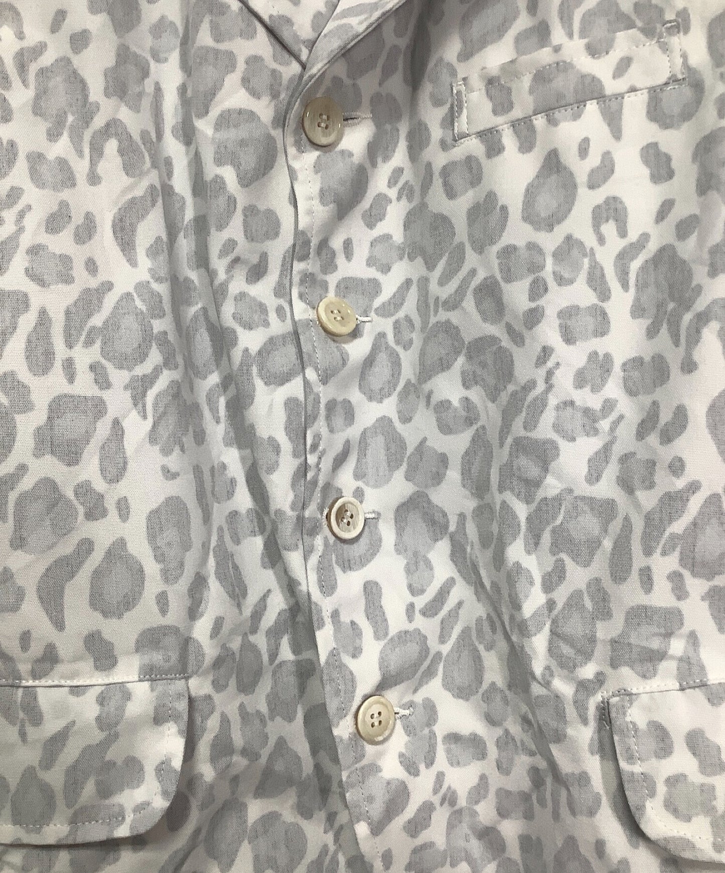 Black Comme des Garcons는 재킷 1G-J011에 맞춰져 있습니다