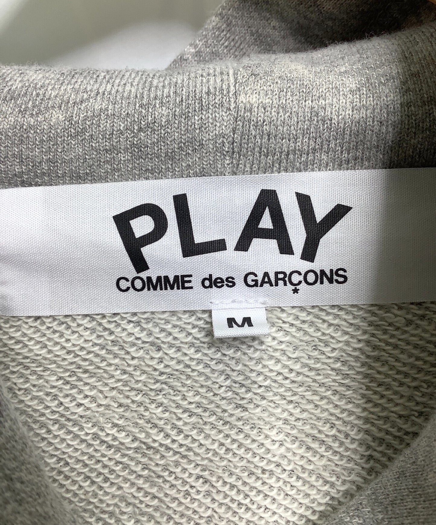 Comme des Garcons 후드 스웨트 셔츠 AE-T104 AD2020을 재생하십시오