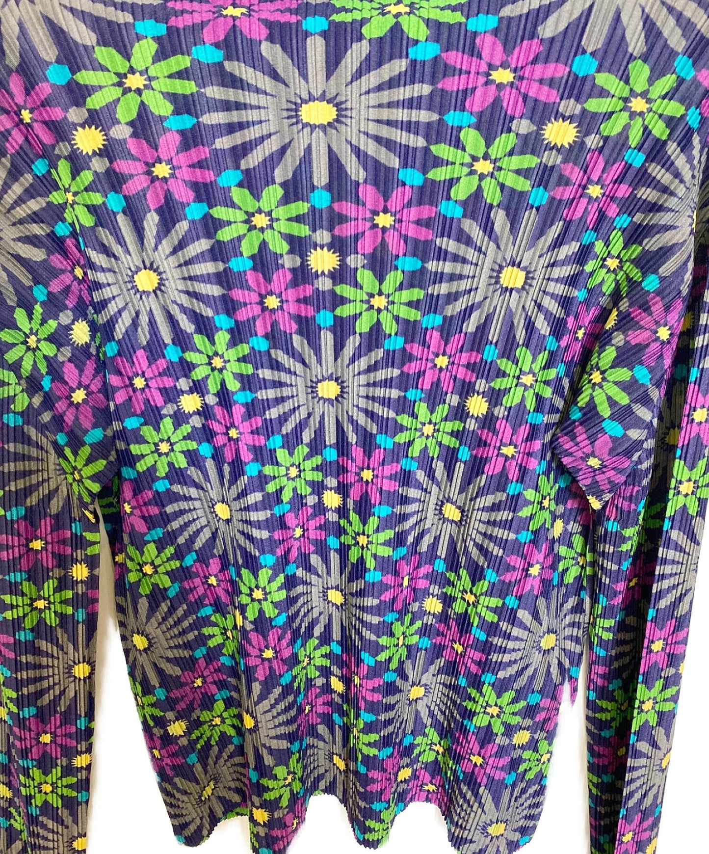 褶皺請花褶切割和縫製PP13-FK393