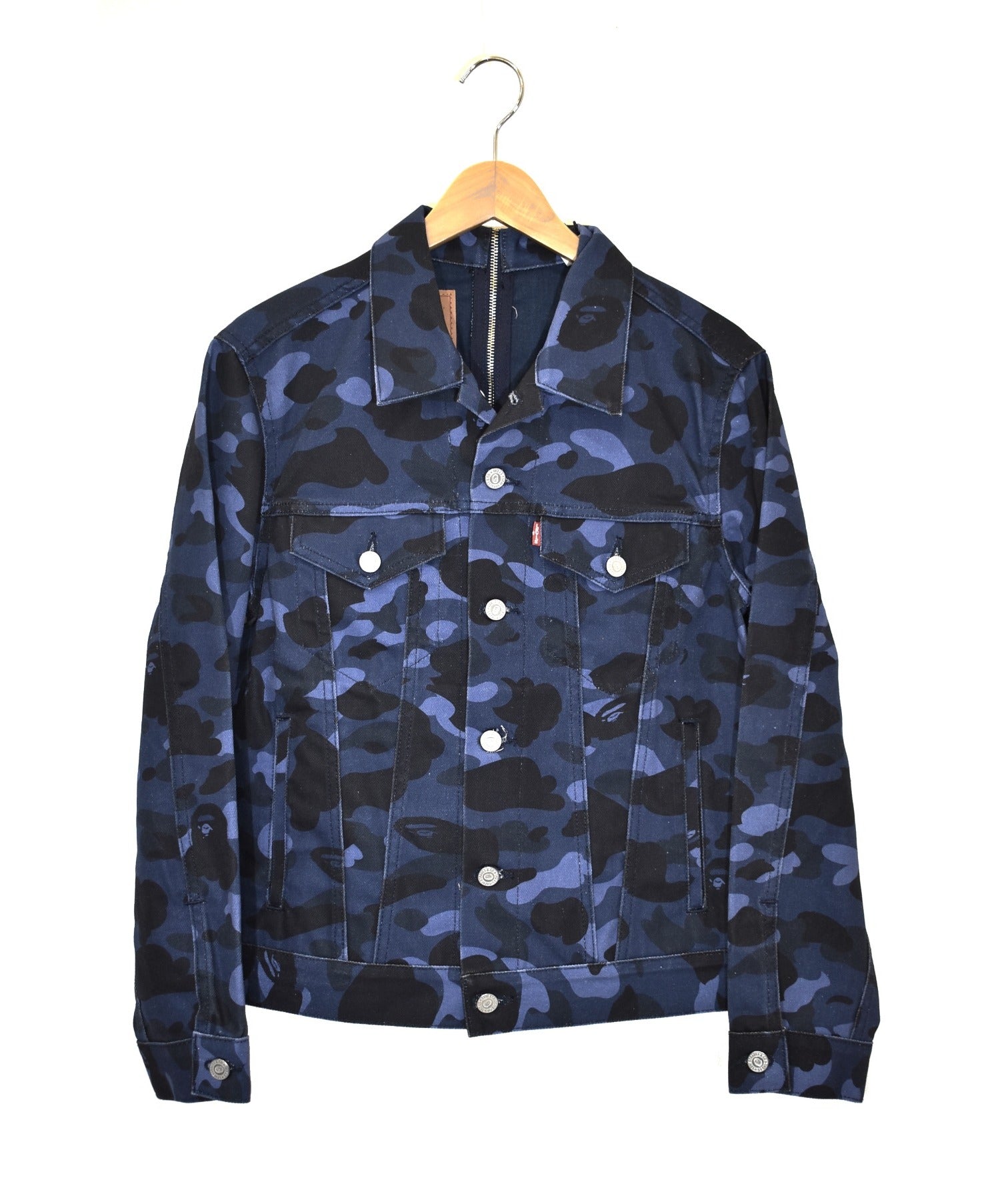 A BATHING APE × LEVIS TYPE III SPLIT TRUCKER JACKET BAPE AMA CAMO Mode