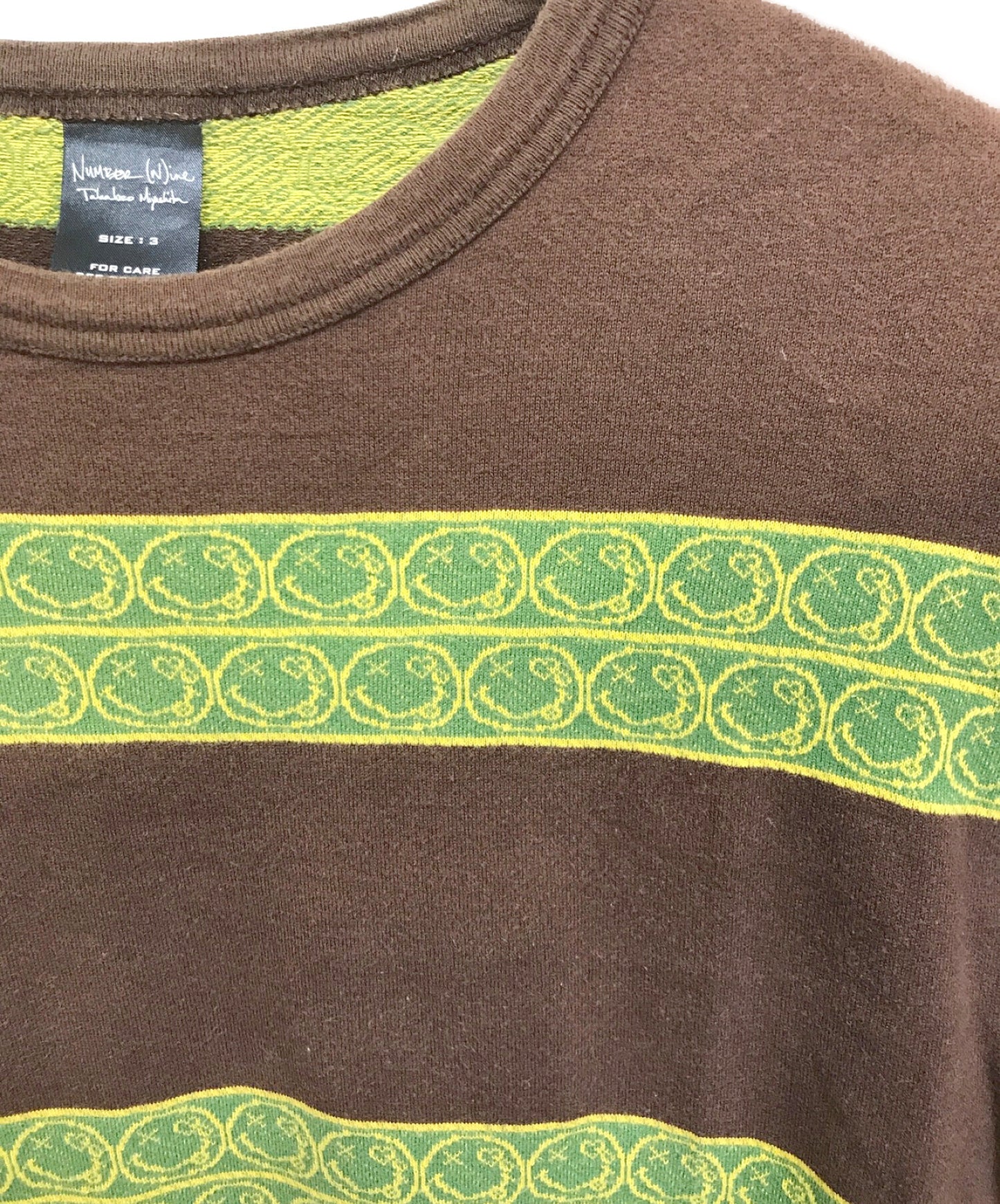 数字(n)ine“ curt”时期笑脸切割和缝制