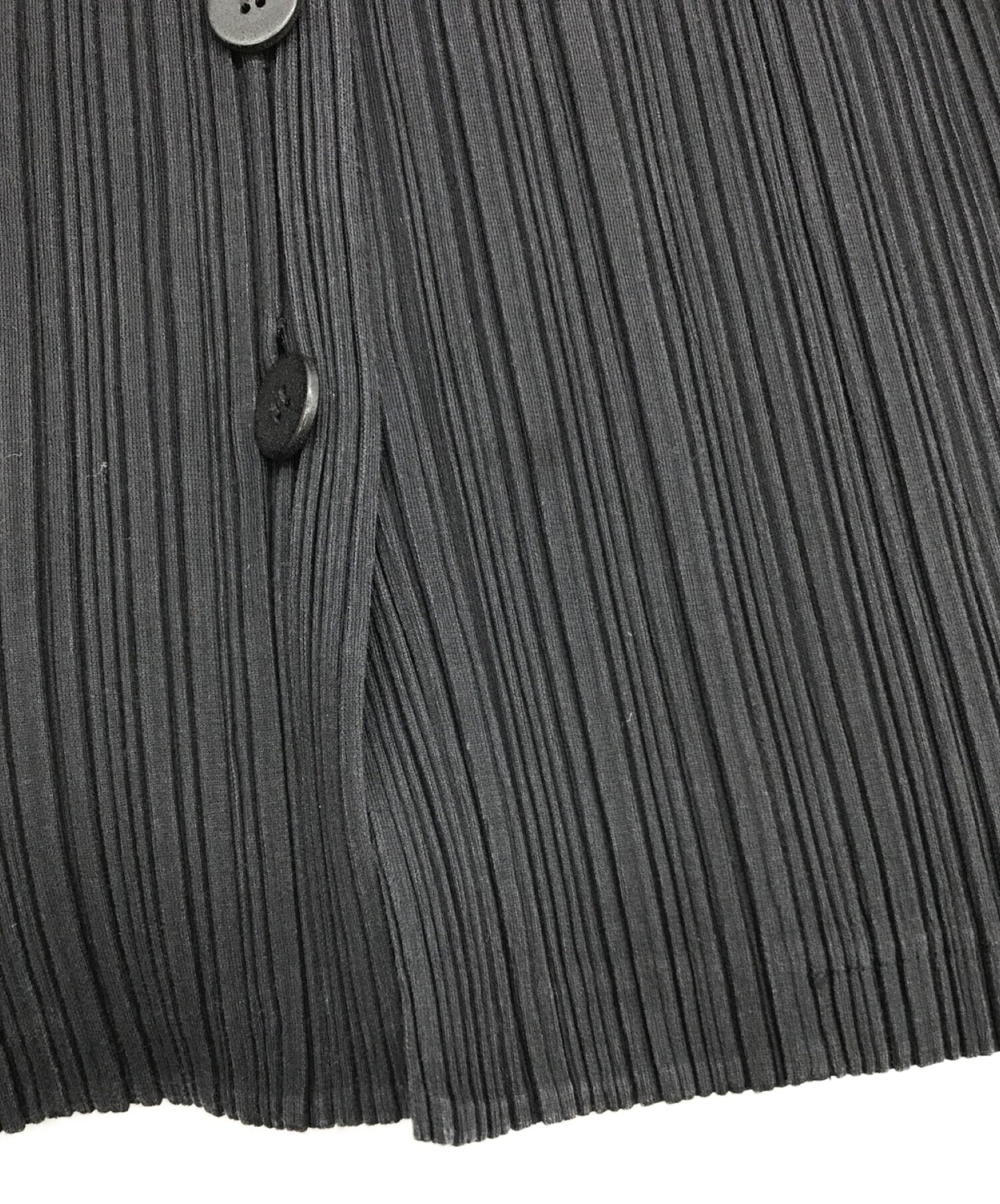 주름은 재킷을 주었다