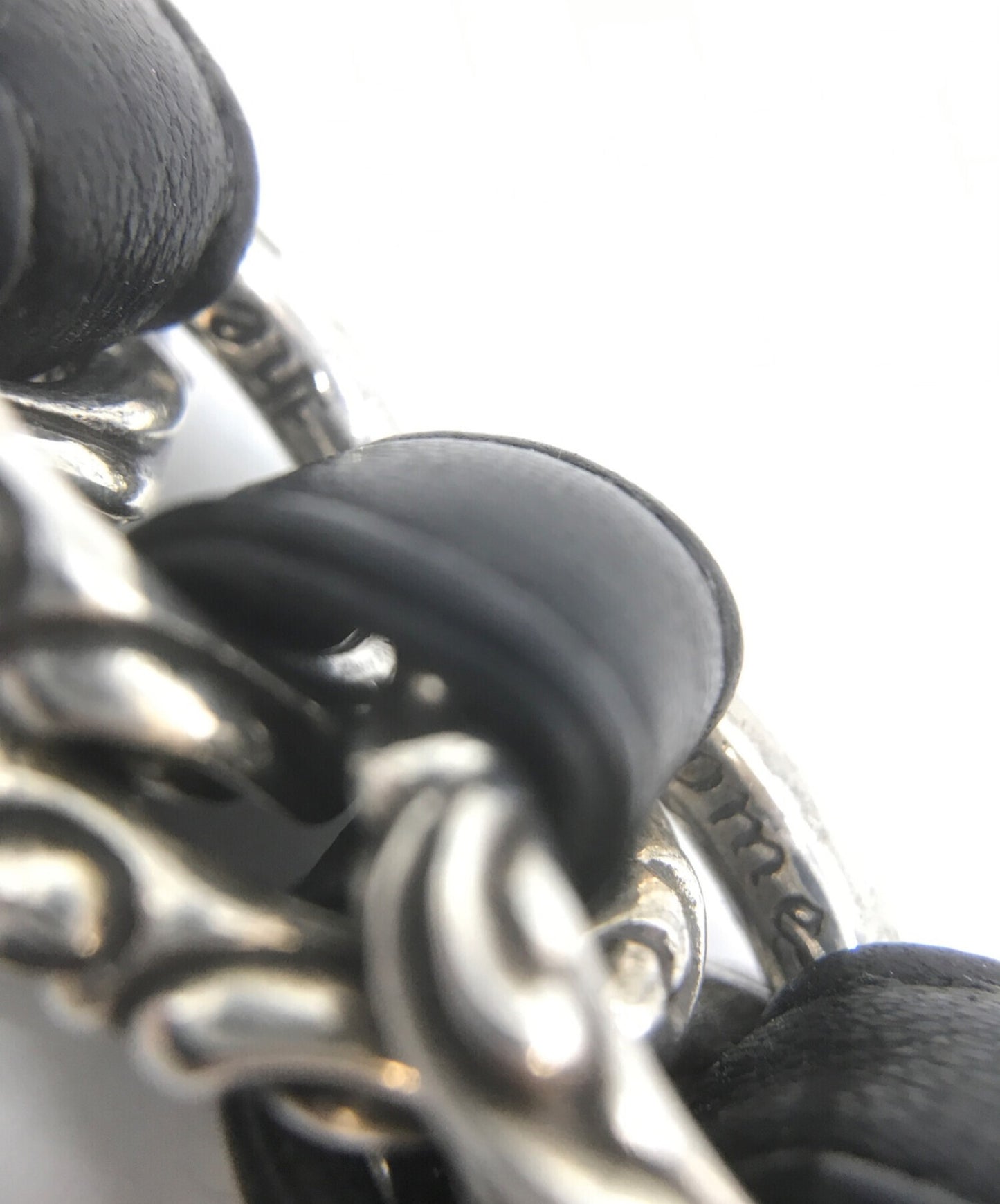 Chrome Hearts WVN SCRLL 밴드 DBL/스크롤 가죽 팔찌