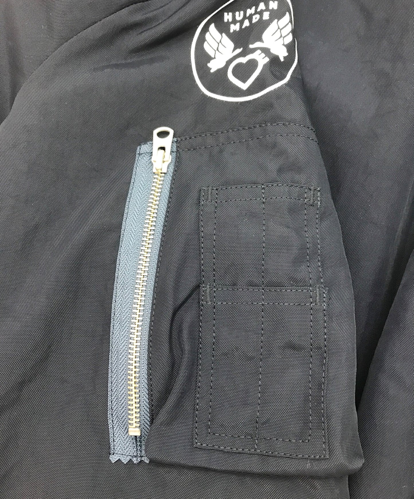 人制造的轰炸机夹克