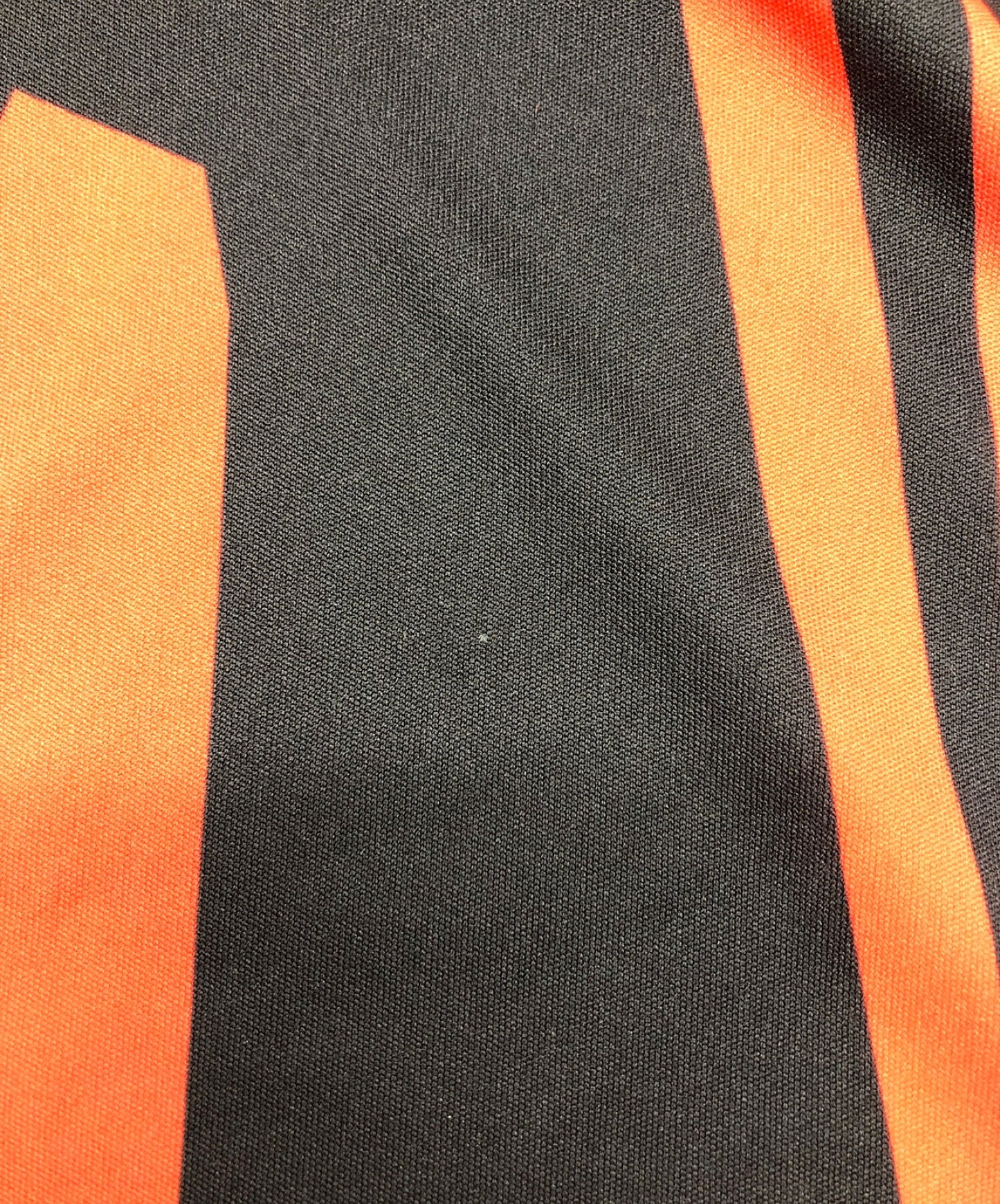 Comme des Garcons 전장 컷 및 바느질