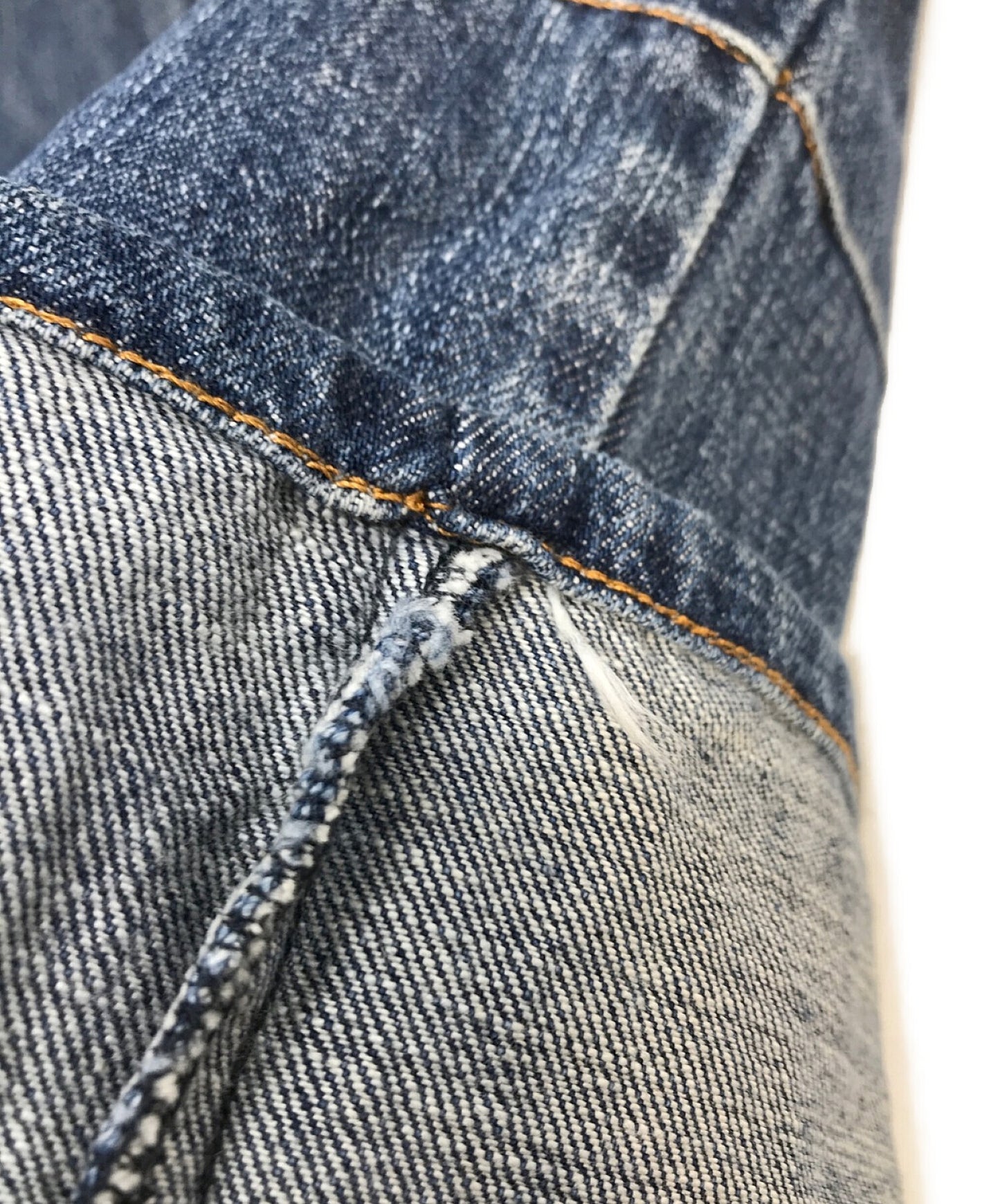 Maison Margiela 10 Pintuck กางเกงยีนส์ Tess 84896