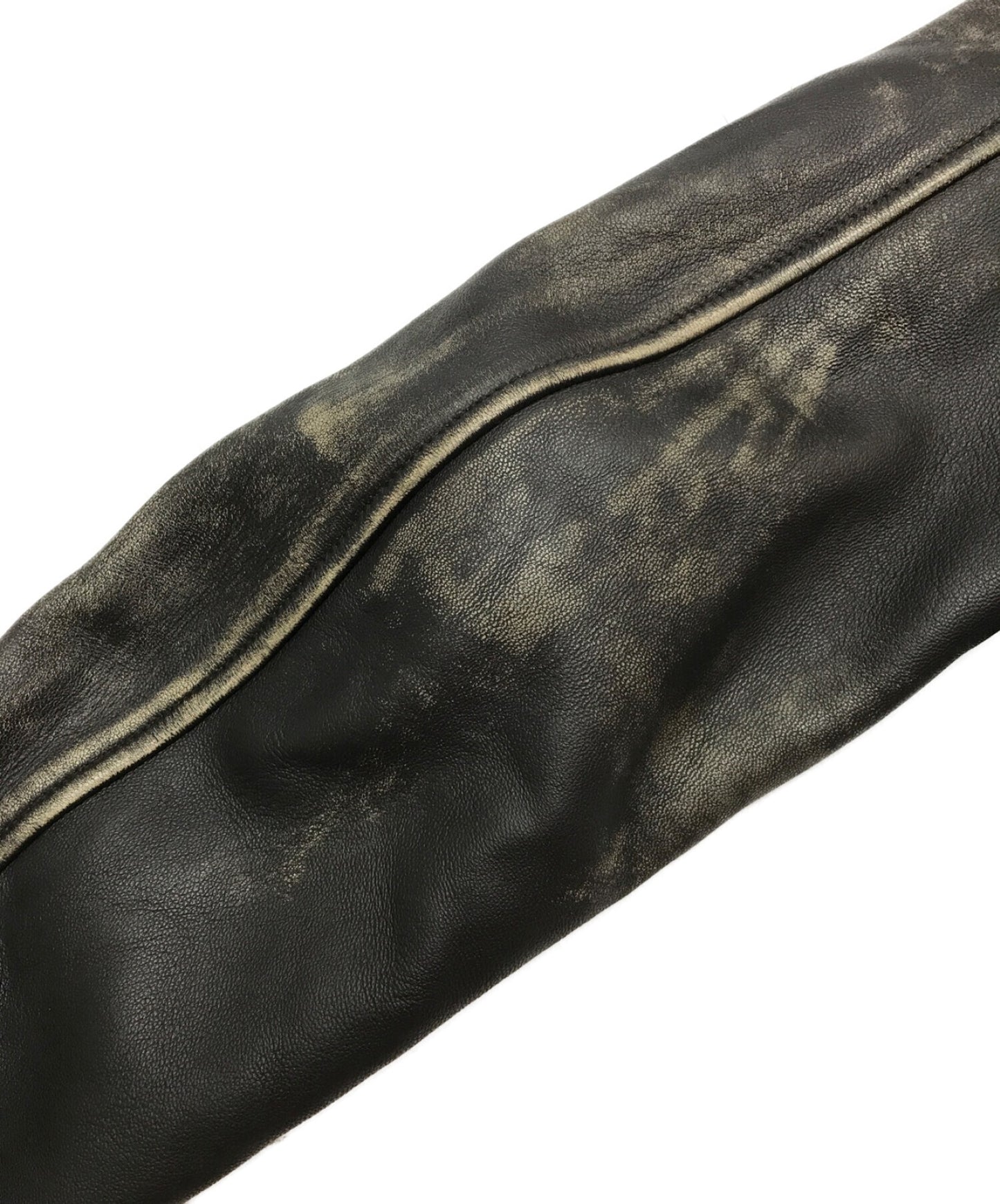 비밀 가죽 스위치 다운 재킷 UCP9202-2