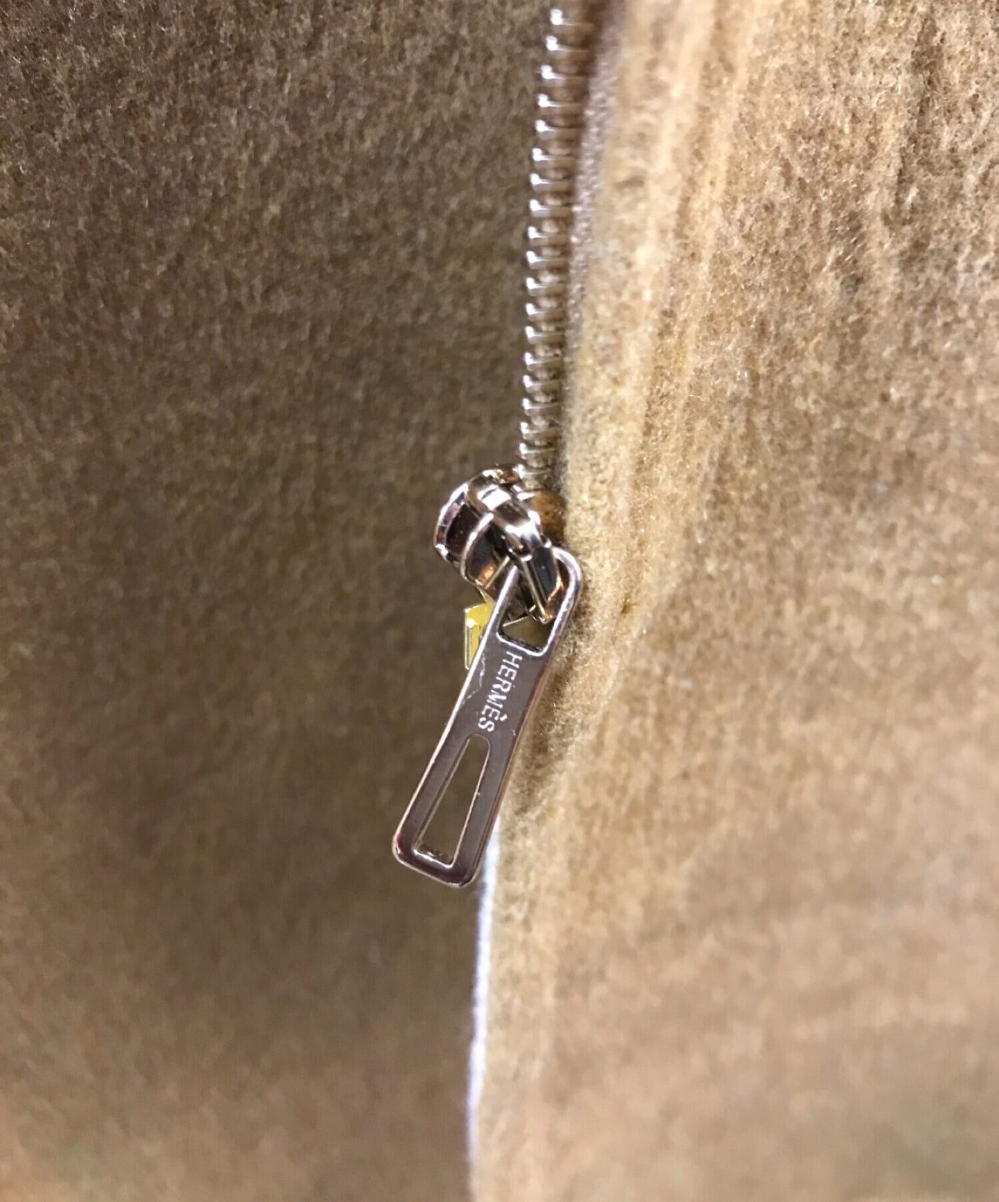 Hermes โดย Martin Margiela Hooded Coat