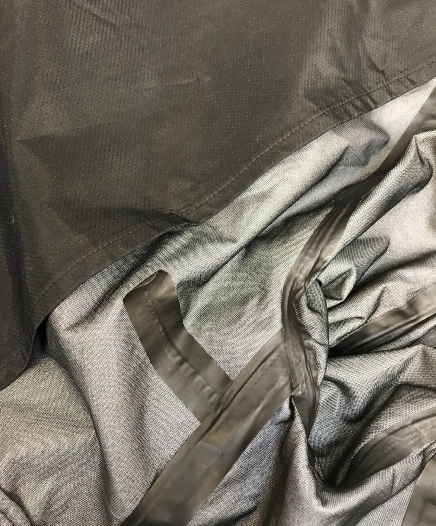 Junya Watanabe Comme Des Garcons Windstopper 변형 트렌치 코트 JP-C003 AD2005