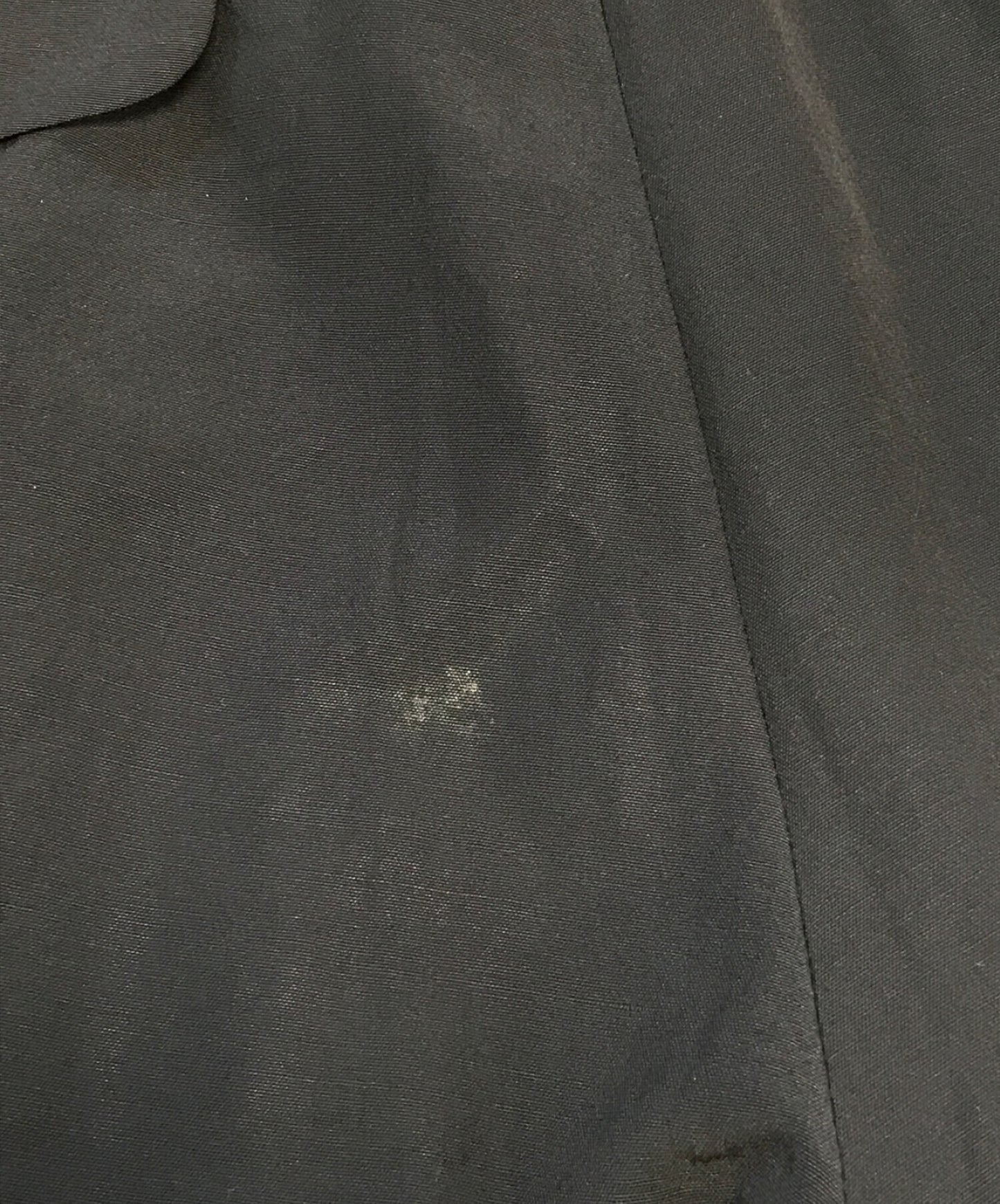 yohji yamamoto는 homme wide placked 양모 슬랙스를 부어 넣습니다