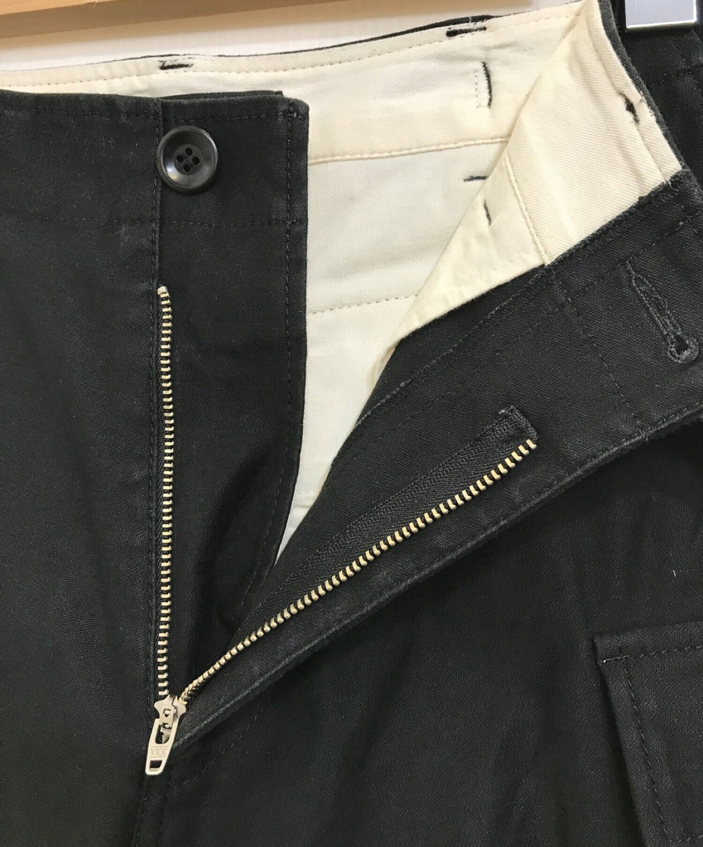 비밀 테이퍼 카고 바지 UC2B4509