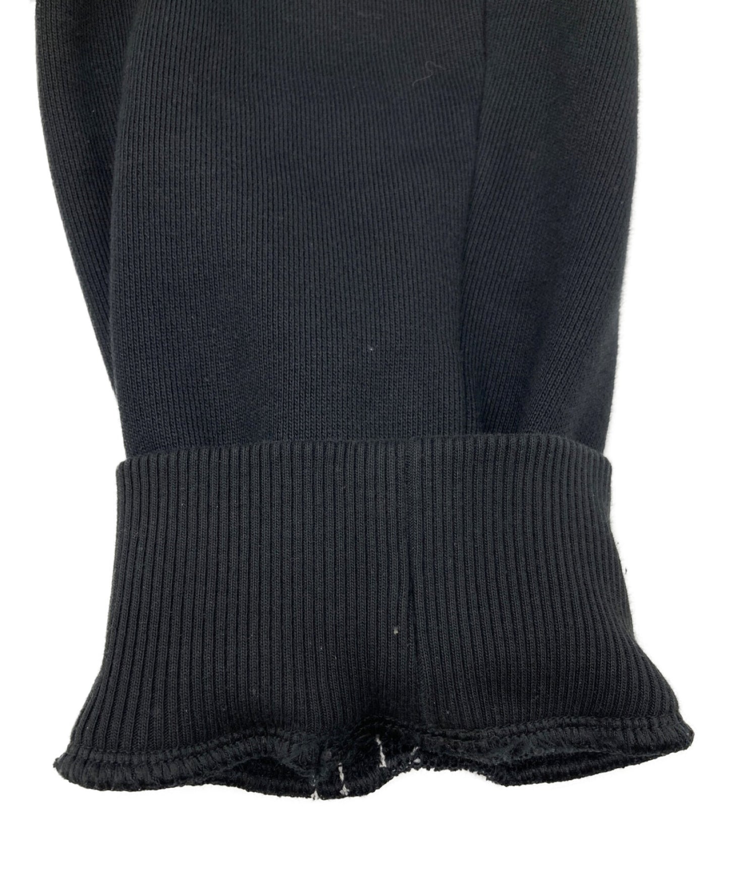 1813年,Y的花连帽衫IM。