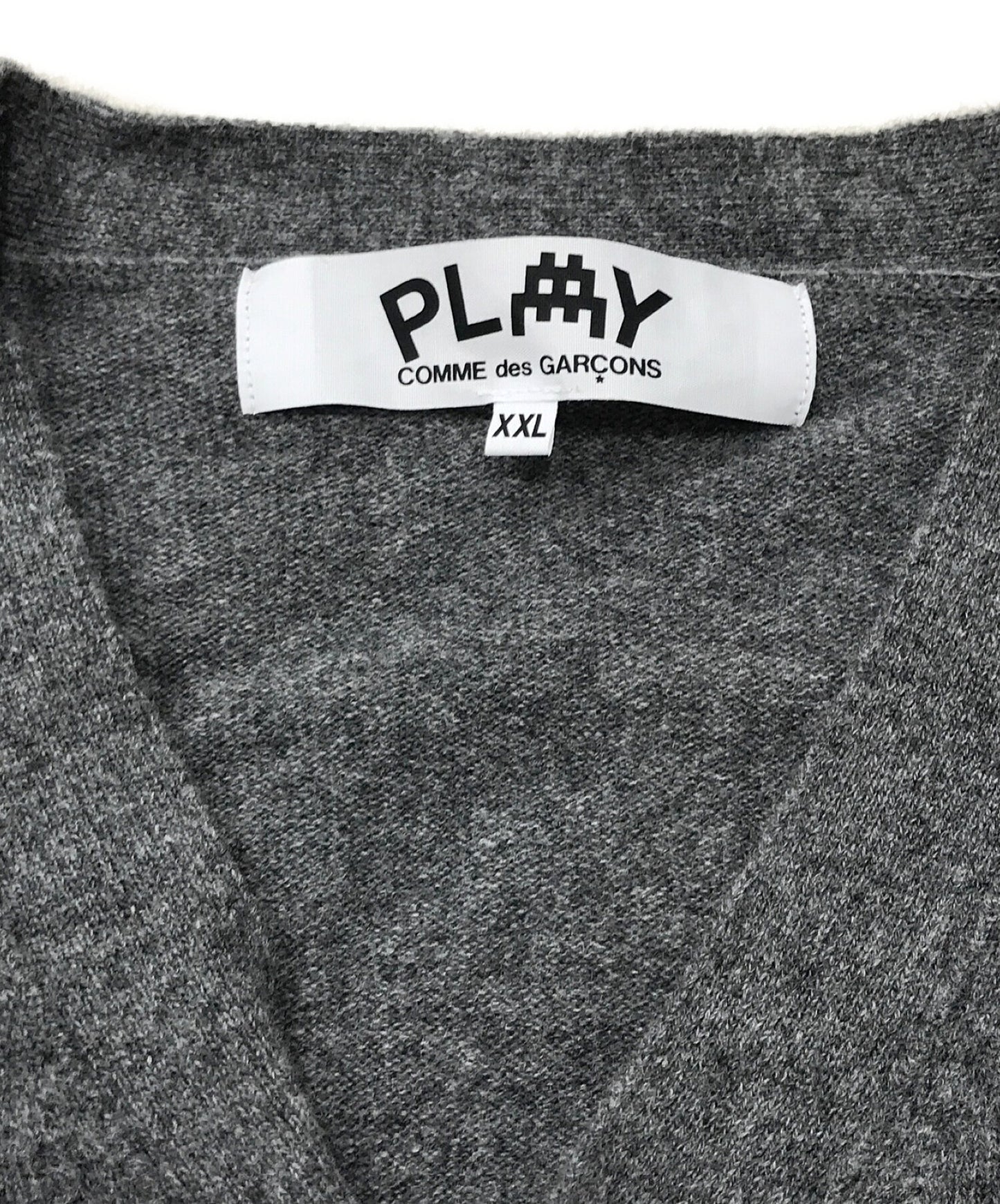 Comme des Garcons Knitted Cardigan AZ-N088을 재생하십시오