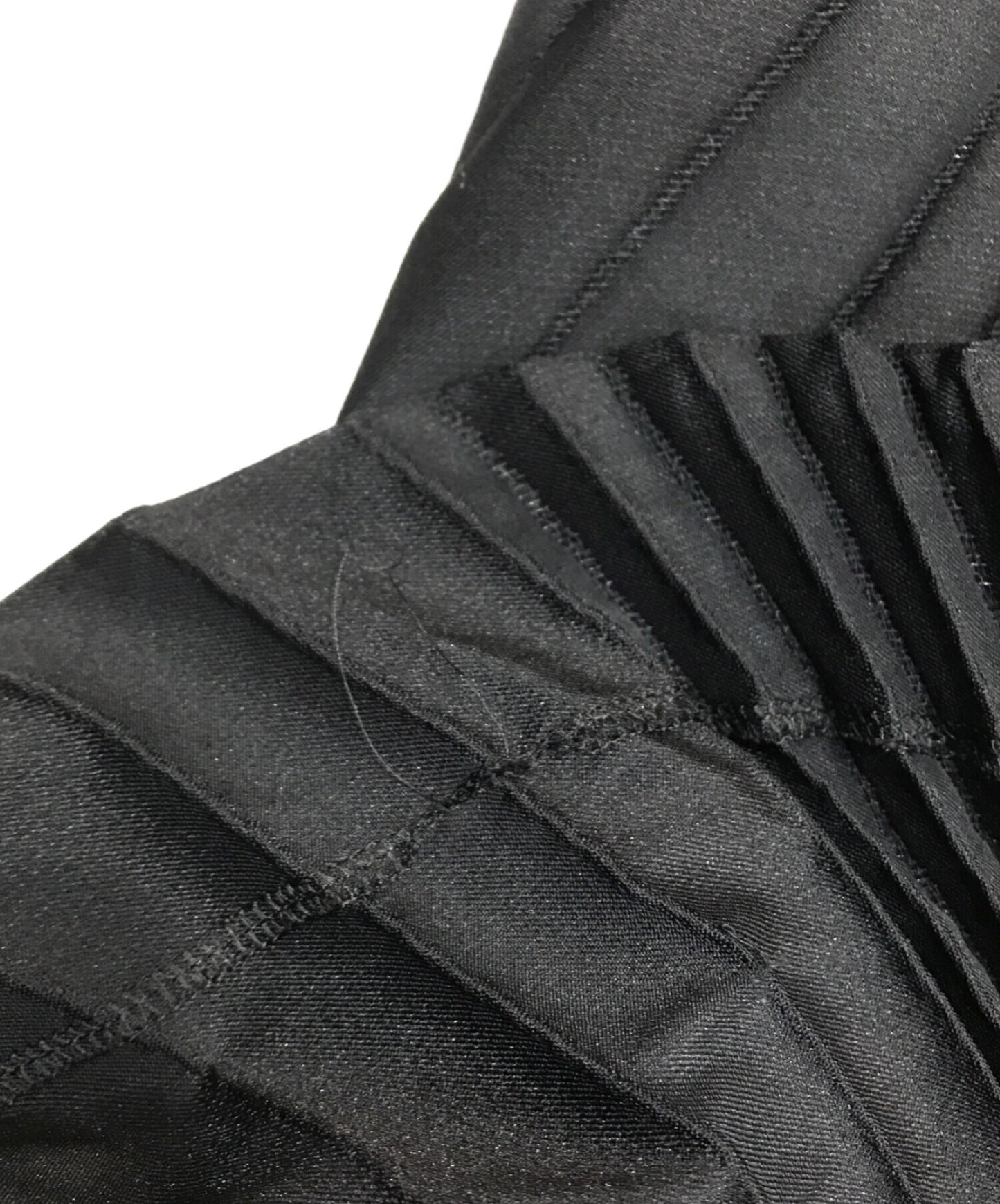 Issey Miyake 주름 소수판 드레스 IM33FH503