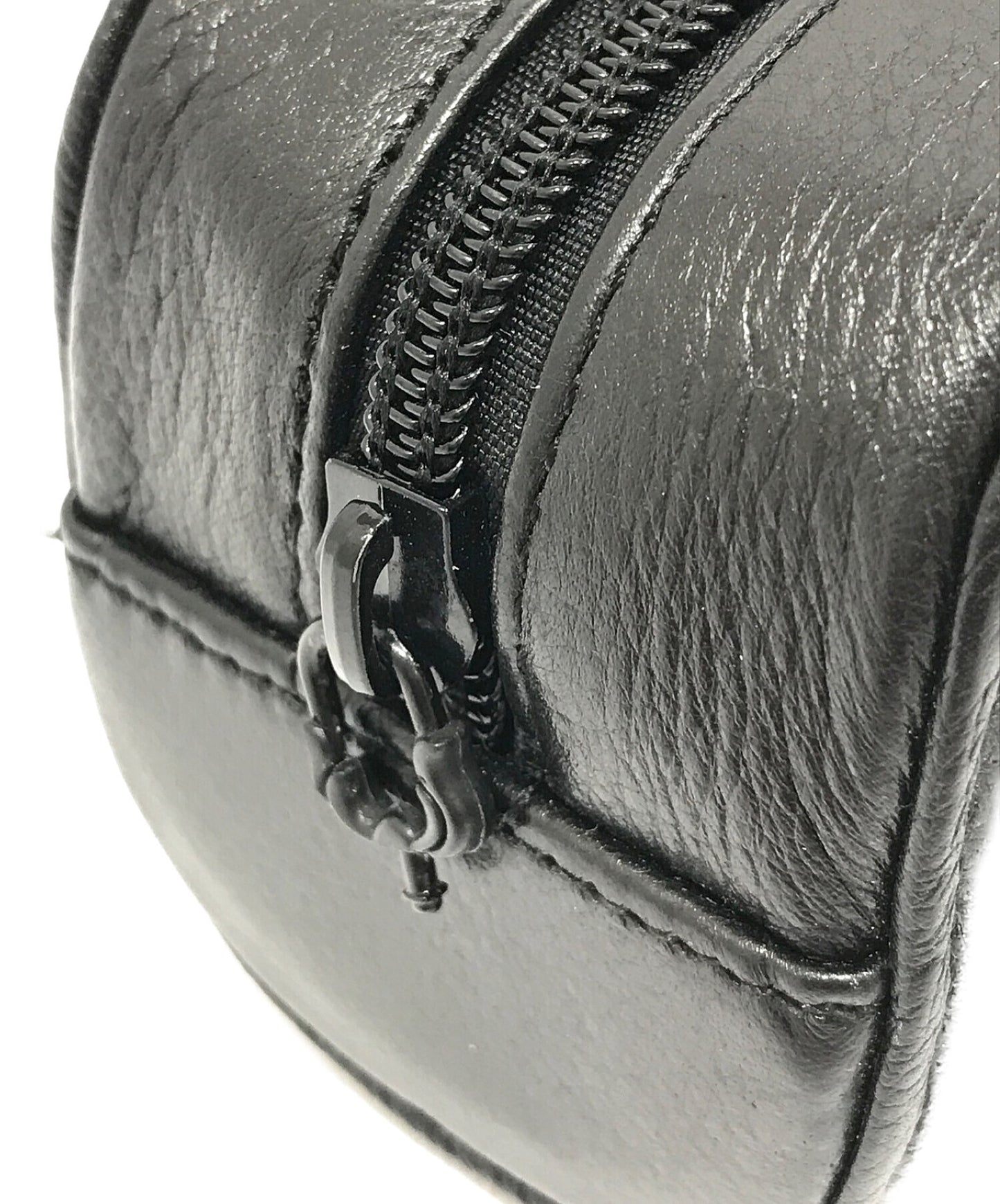 镀铬心时尚的眼镜是为了外观的缘故