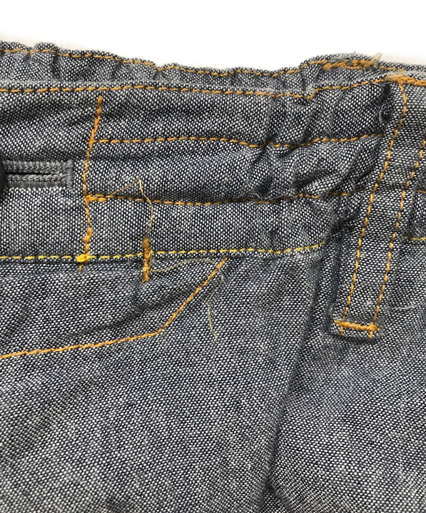 Yohji Yamamoto는 Homme 반바지 HG-P16-046을 부어 넣습니다