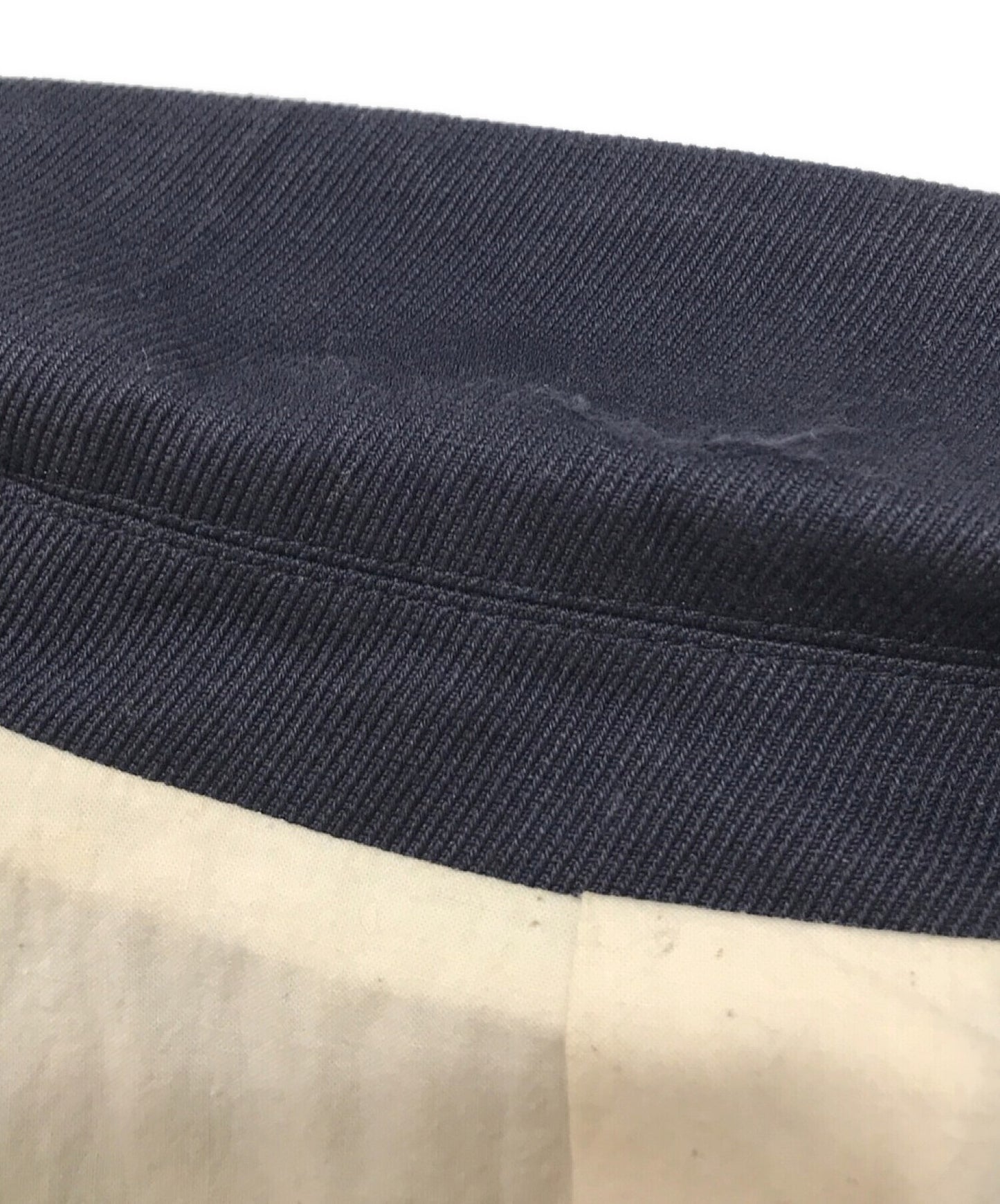 เสื้อแจ็คเก็ตที่ปรับแต่งมาแล้ว 04103