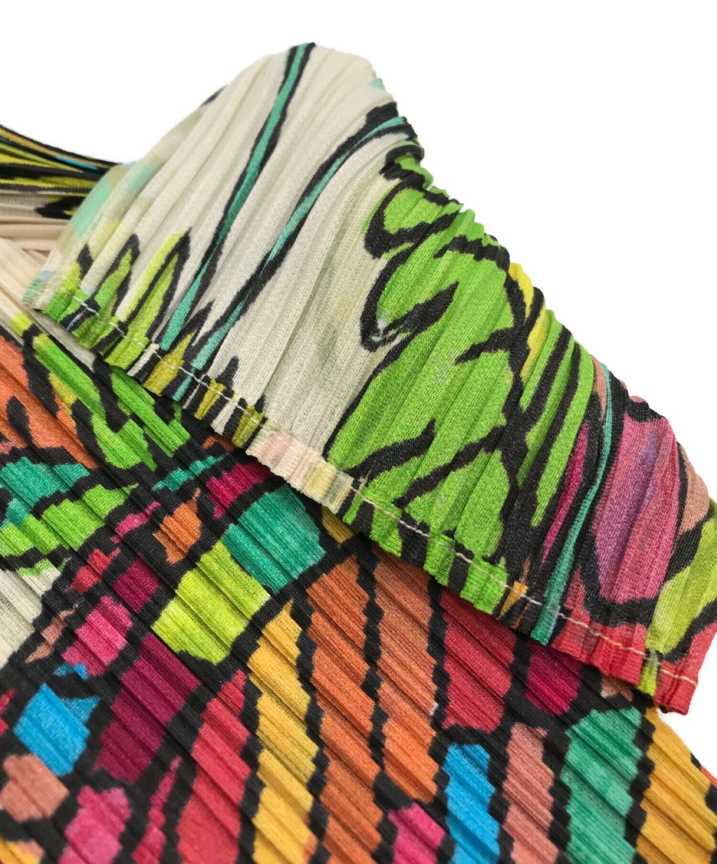 褶皱请带有全面图案转移PP81-JJ653的百褶衬衫