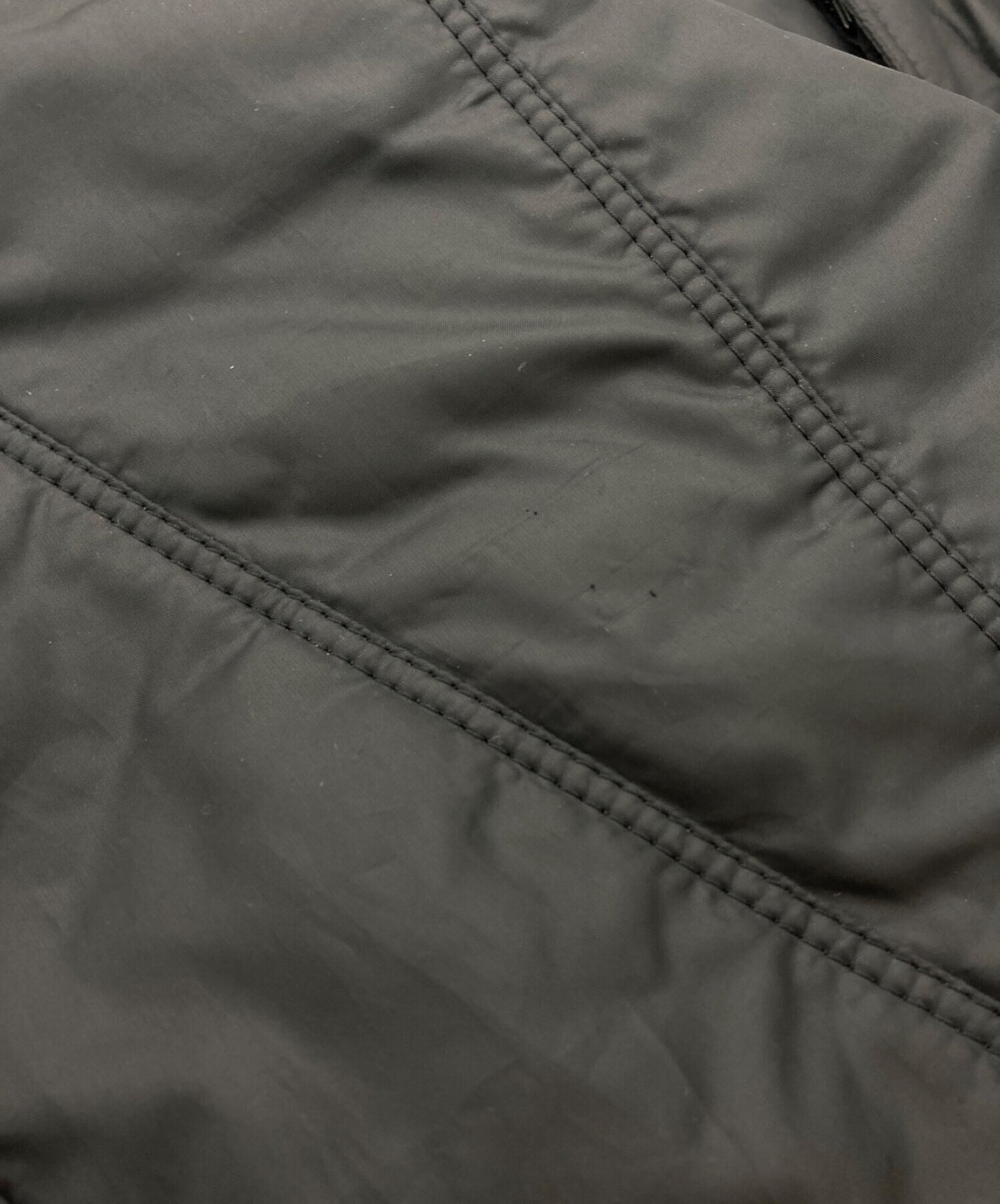 Issey Miyake 남자 낙하산 코트 ME21FA142