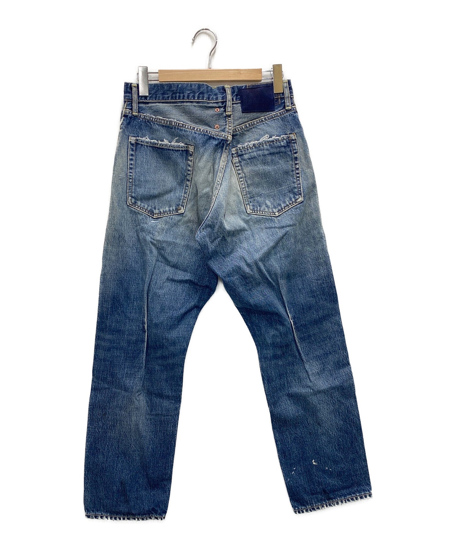 Visvim Journeyman 팬츠는 DMGD27을 차지했습니다