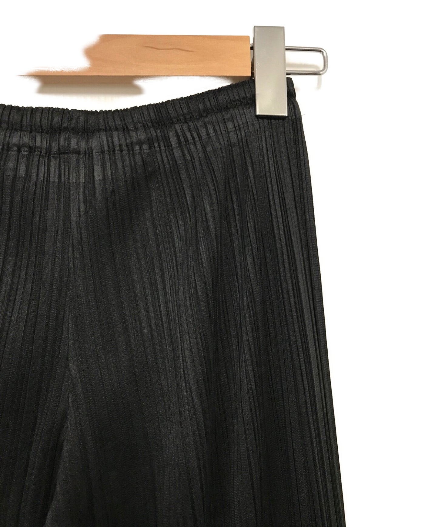 주름은 블라우스를 설치하십시오