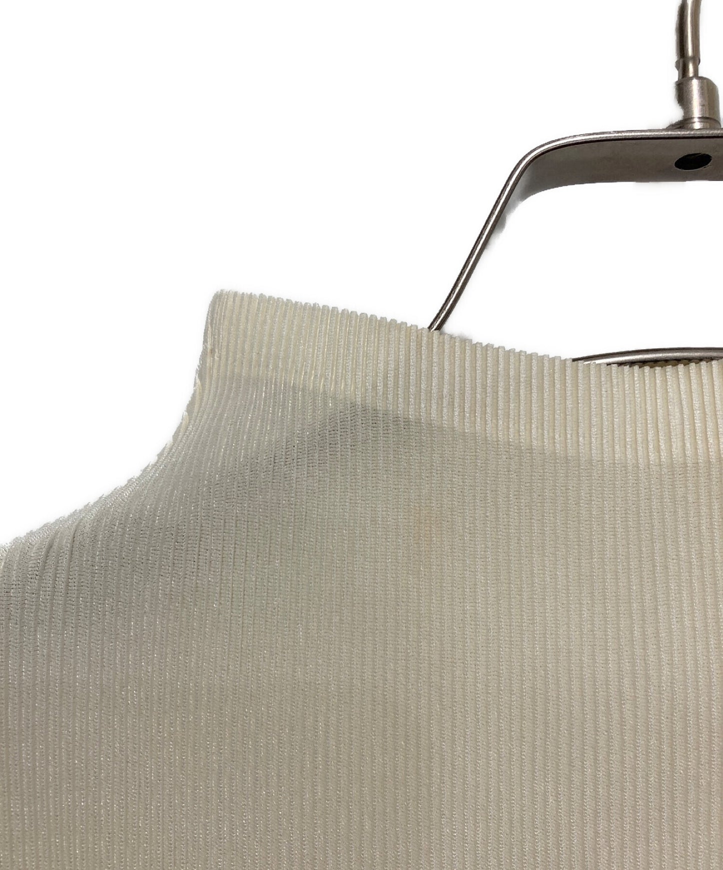 褶皱请瓶颈褶皱无袖切割和缝制pp68-fk292