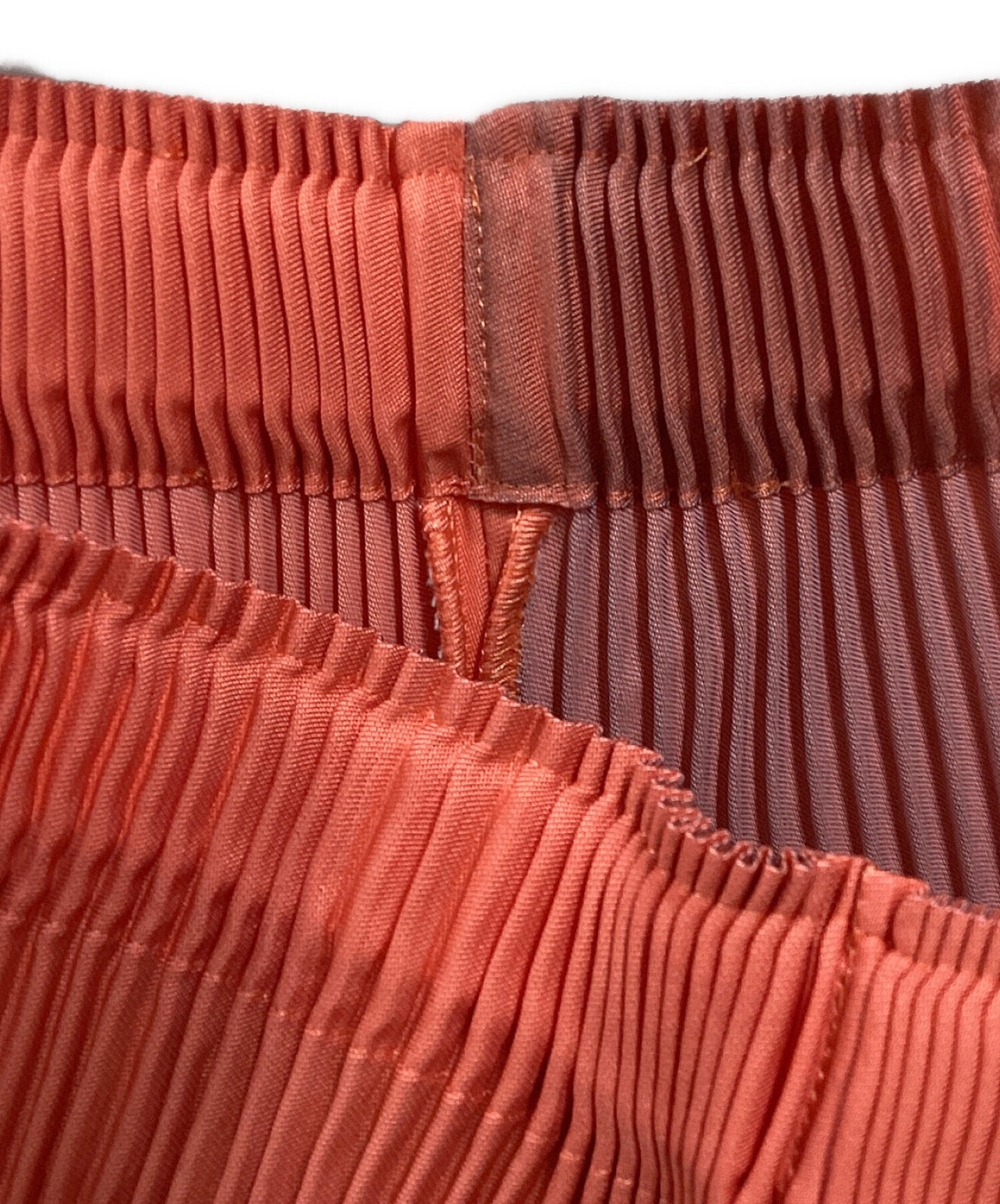 ISSEY MIYAKE RIDGE PLEATS กระโปรง IM31FG655