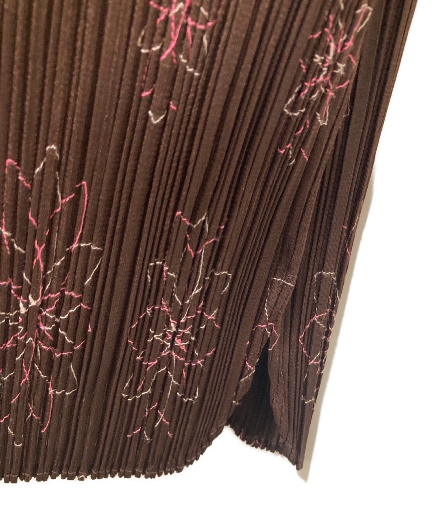 褶皱请褶皱高脖子切割和缝制PP51-JK881