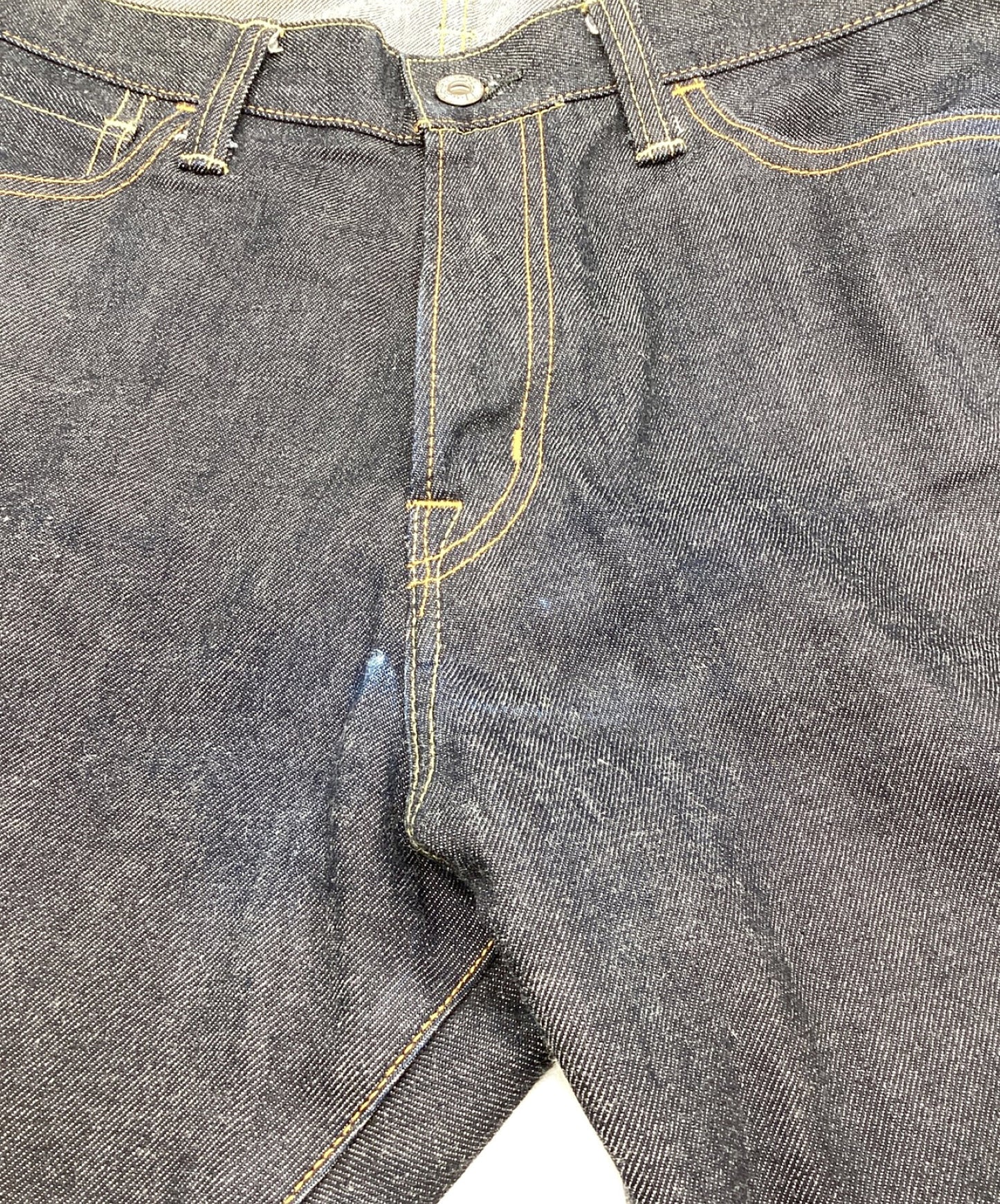 กางเกงยีนส์ภาคต่อ