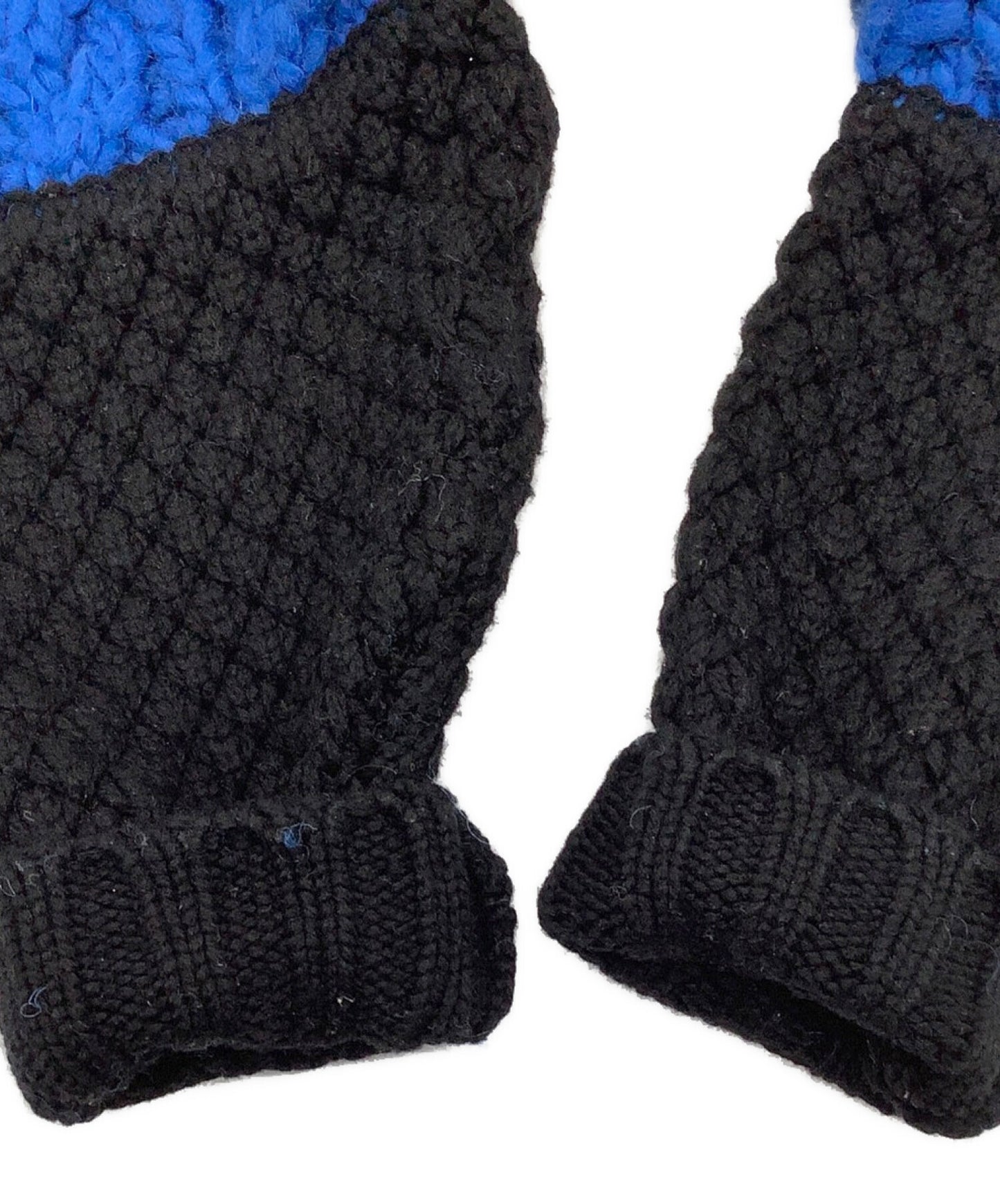 卧底针织高颈部针织不同颜色UCX4905