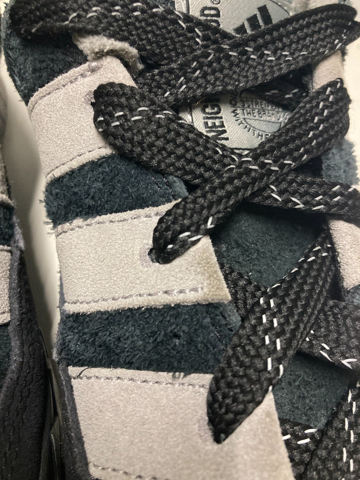 [Pre-owned] NEIGHBORHOOD ADIMATIC / Low cut sneakers HP6770