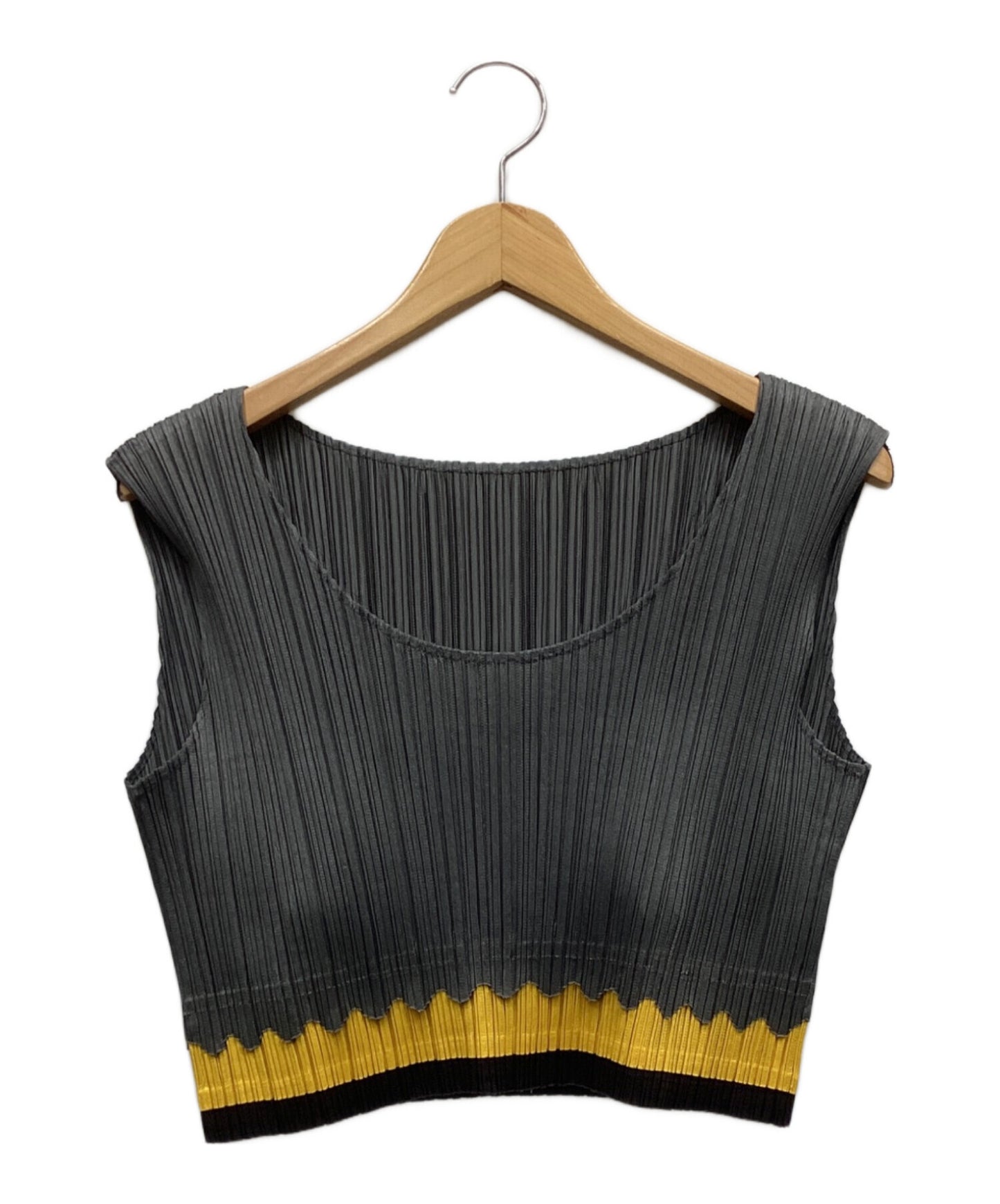 [Pre-owned] PLEATS PLEASE setup