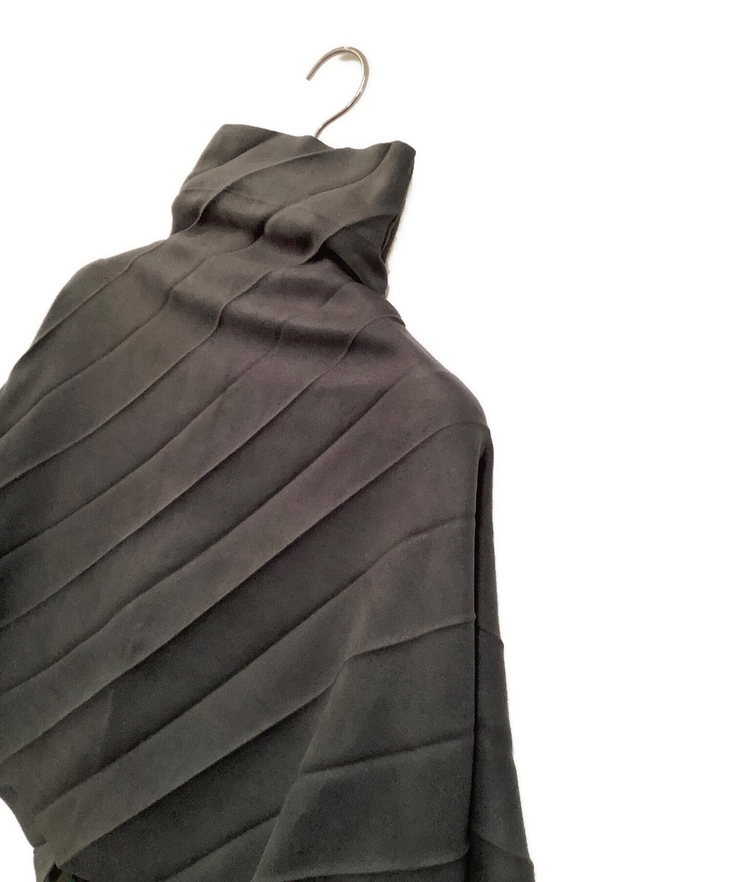 [Pre-owned] me ISSEY MIYAKE Dolman Turtleneck Cardigan MI73FO432