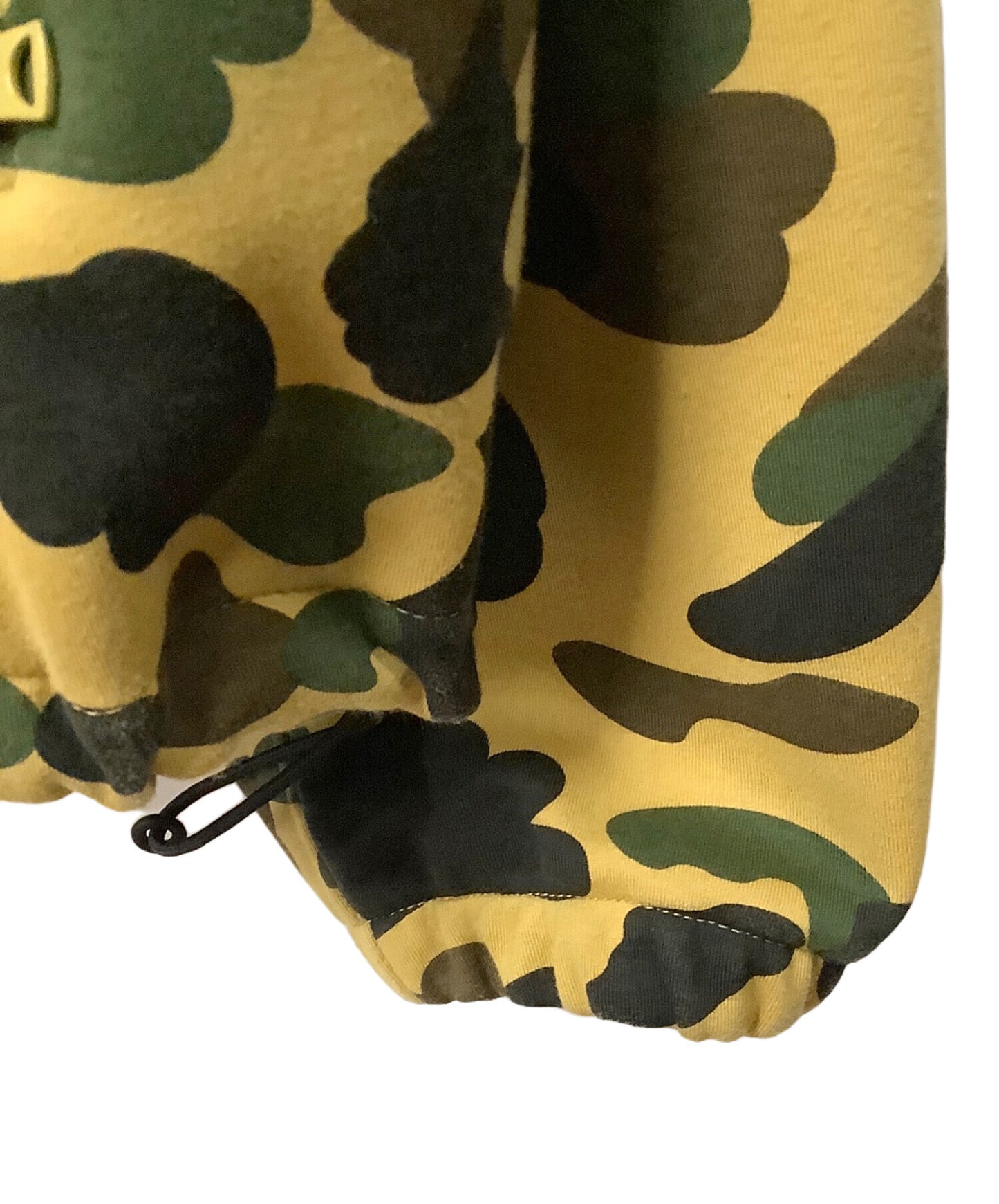 [Pre-owned] A BATHING APE 1ST CAMO WINDSTOPPER SHARK HOODIE 001lje301015x