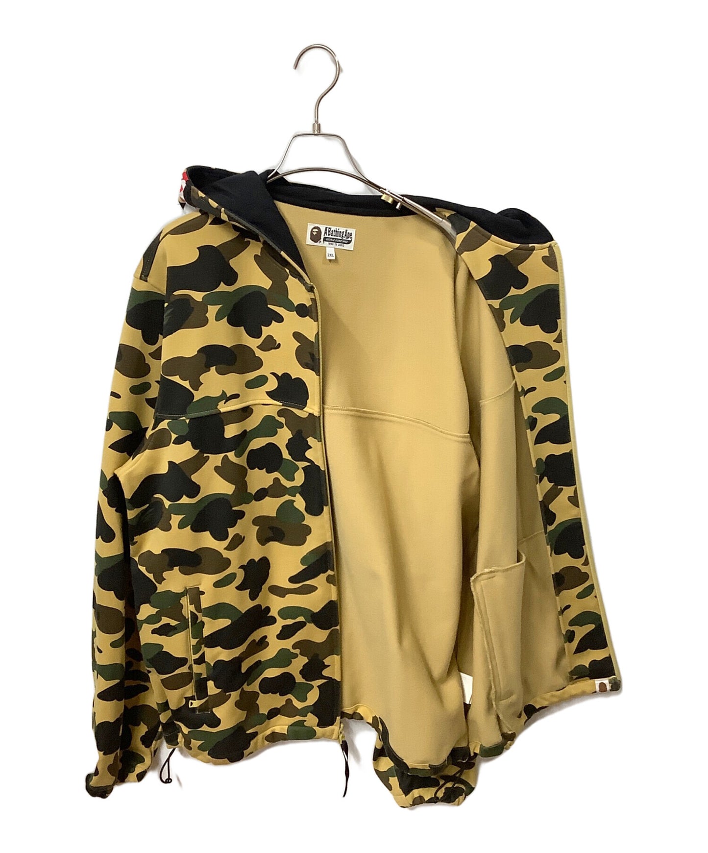 [Pre-owned] A BATHING APE 1ST CAMO WINDSTOPPER SHARK HOODIE 001lje301015x
