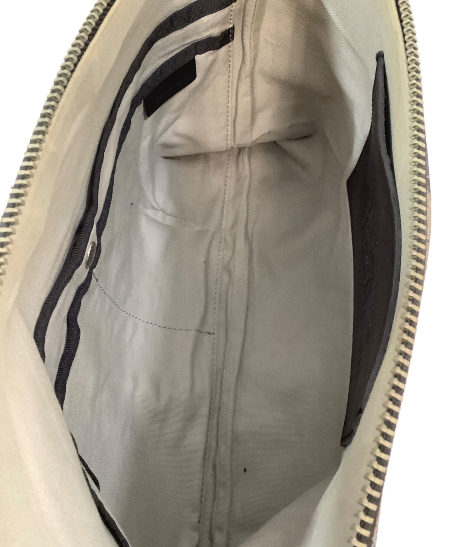 [Pre-owned] Vivienne Westwood zippered carrying case