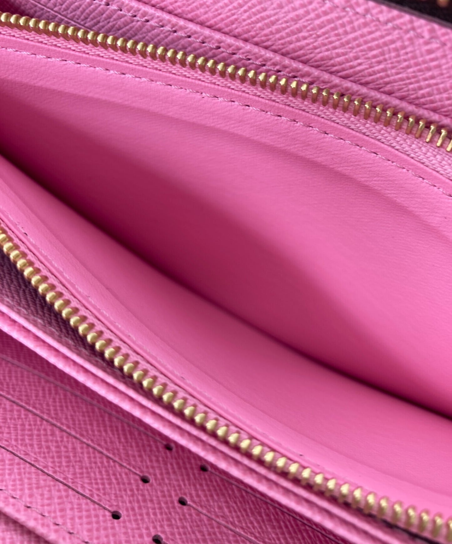 [Pre-owned] LOUIS VUITTON Round Zipper Wallet / Vivienne Holiday M82614