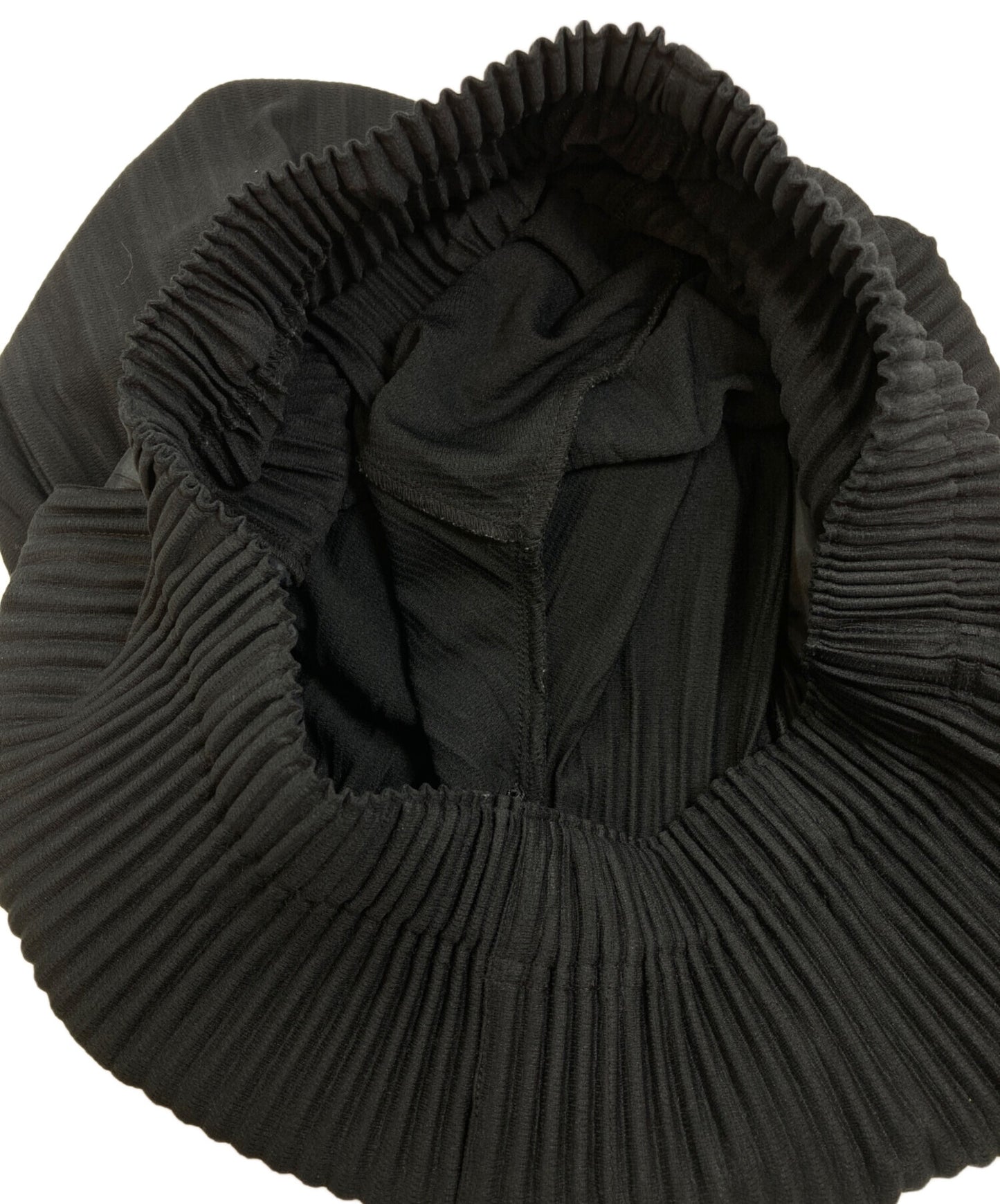 [Pre-owned] HOMME PLISSE ISSEY MIYAKE pleated pants HP55JF451