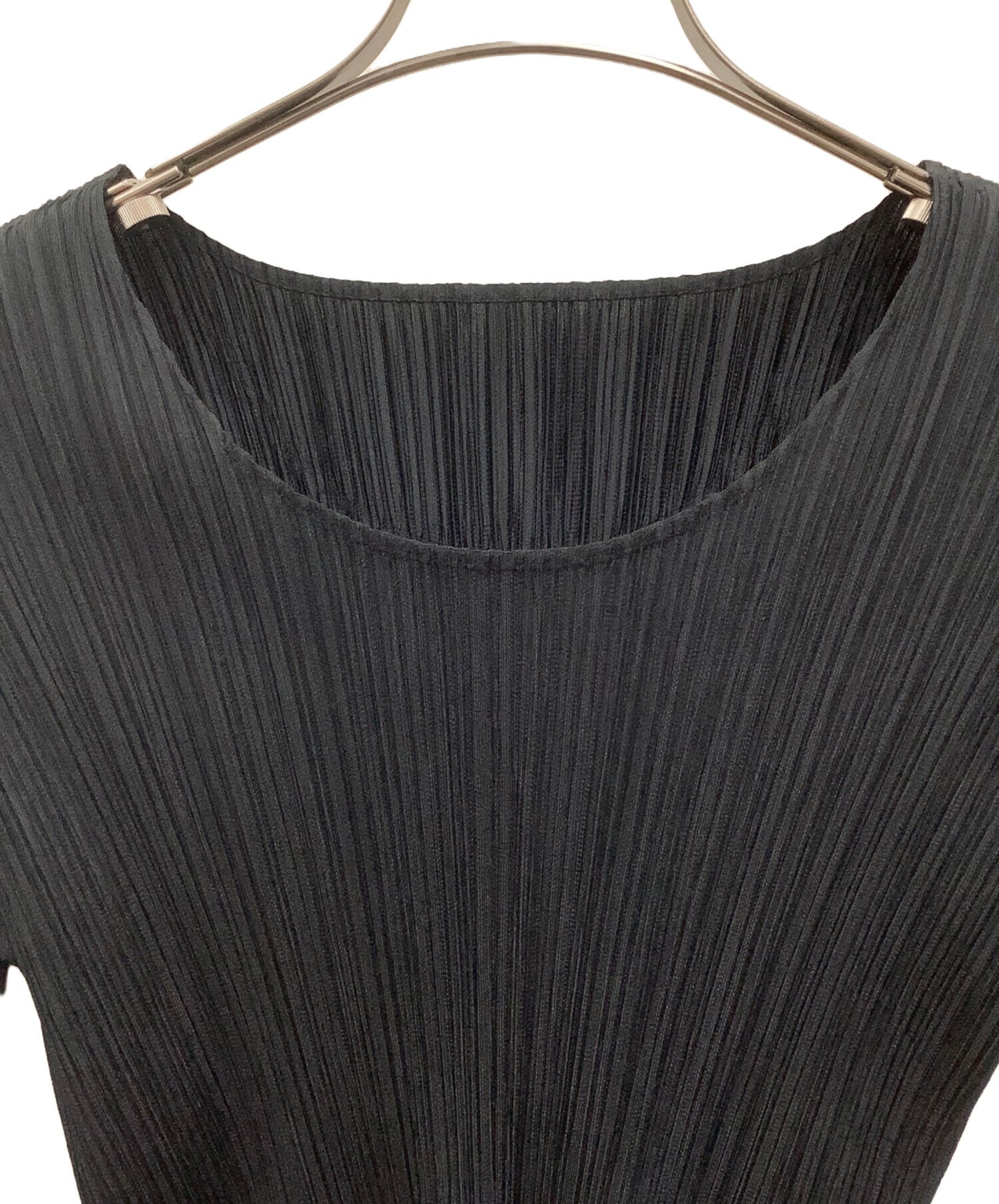 [Pre-owned] PLEATS PLEASE ISSEY MIYAKE pleated knit PP83-JK721