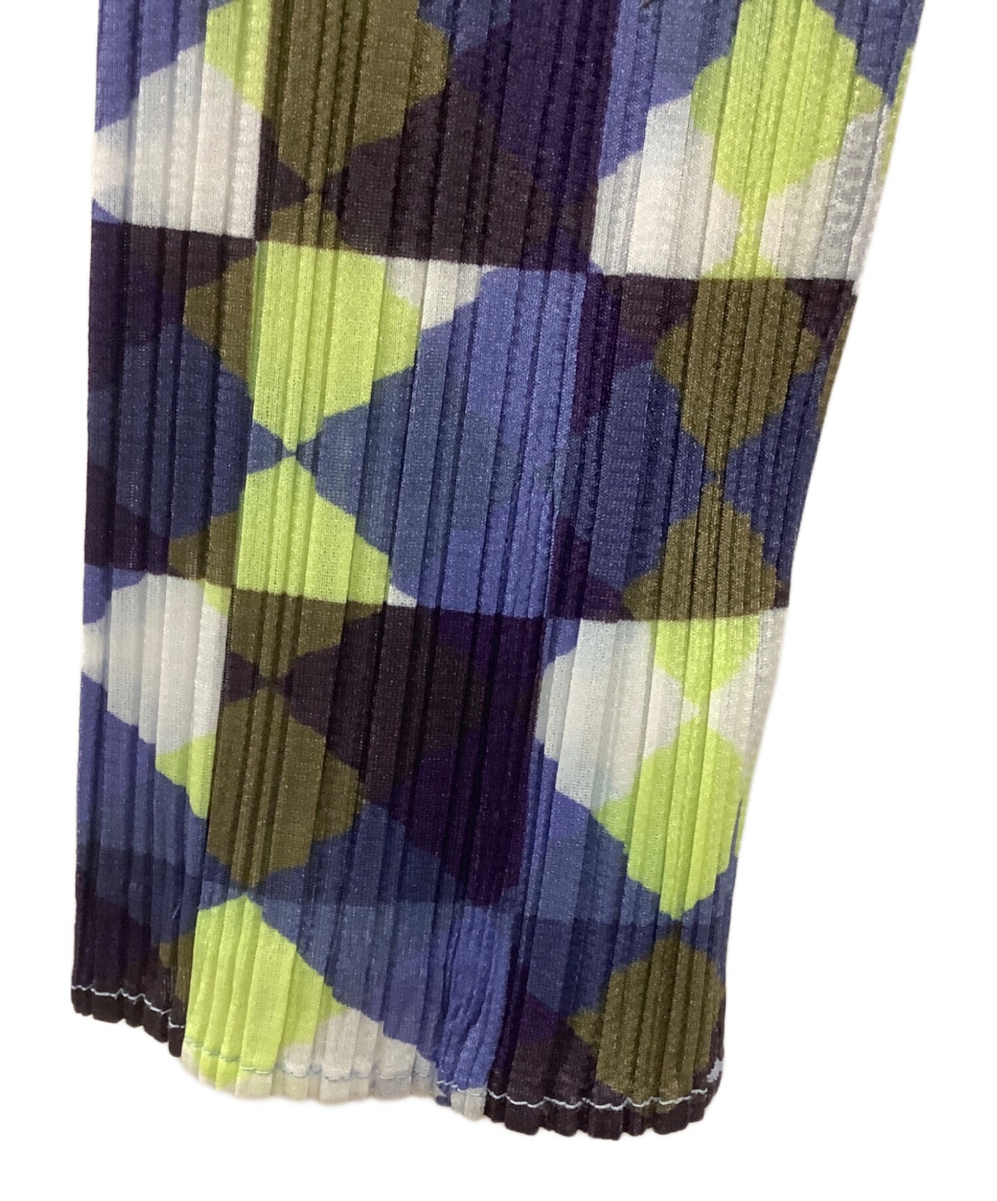 [Pre-owned] PLEATS PLEASE ISSEY MIYAKE pleated knit PP33-JK758