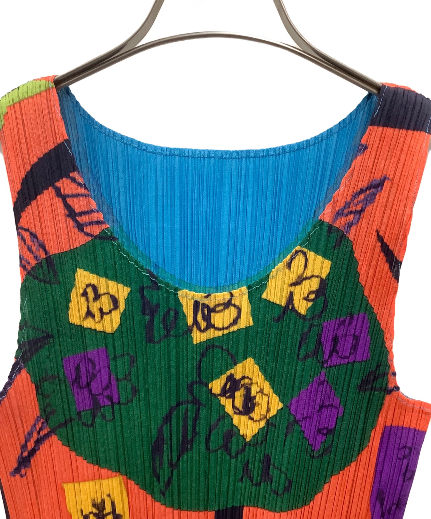 [Pre-owned] PLEATS PLEASE ISSEY MIYAKE ■ Sleeveless pleated cut and sewn PP11-JK776