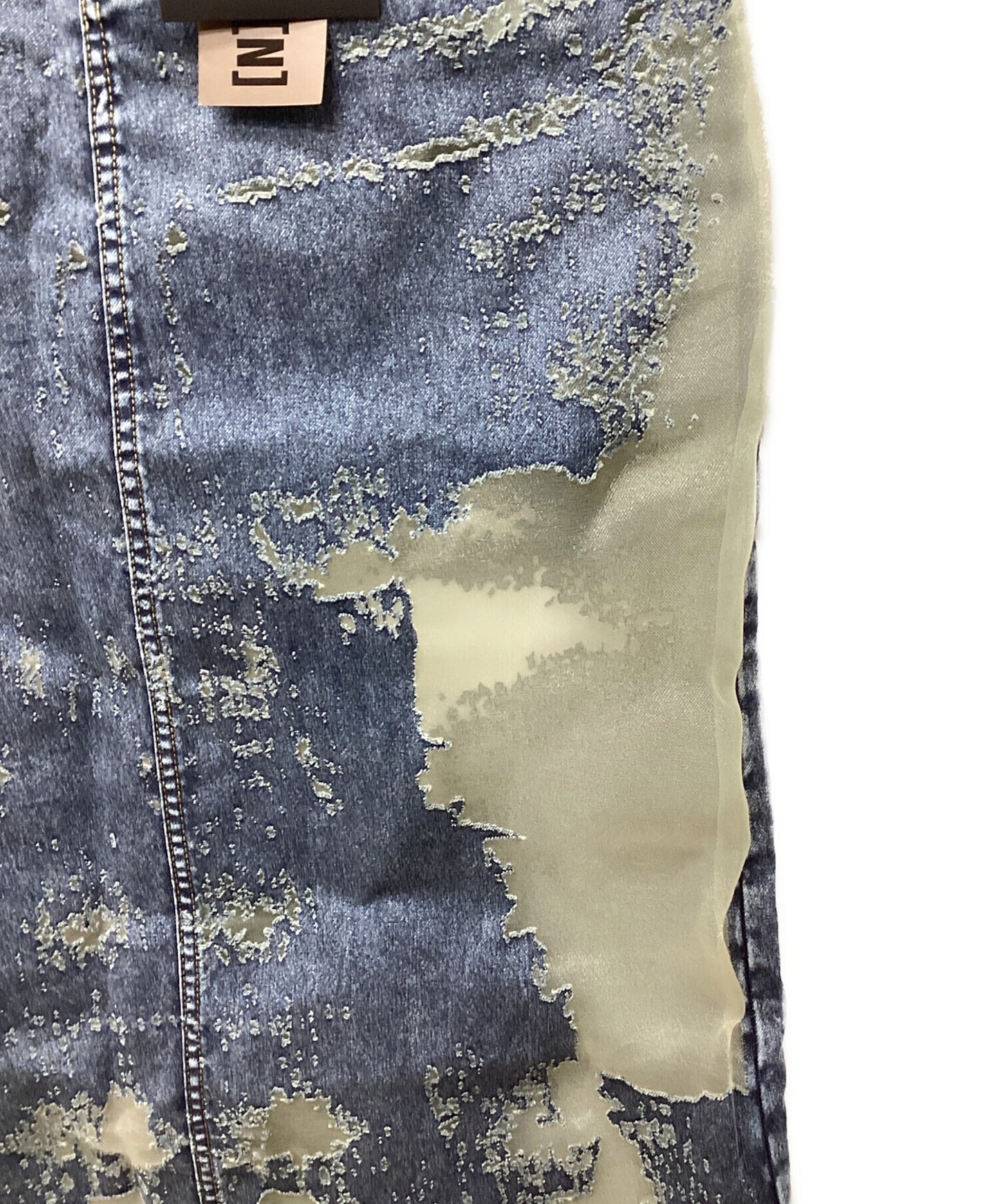 [Pre-owned] EVISU Seagull Embroidered Fashion Fit Burnout Denim Skirt 2EAHTW4KL4024FFDN