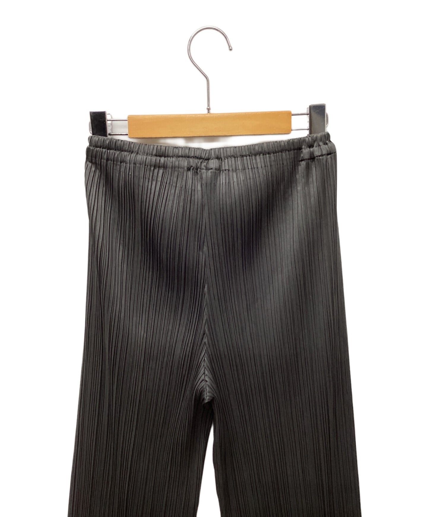 [Pre-owned] ISSEY MIYAKE pleated pants PP04-JF643