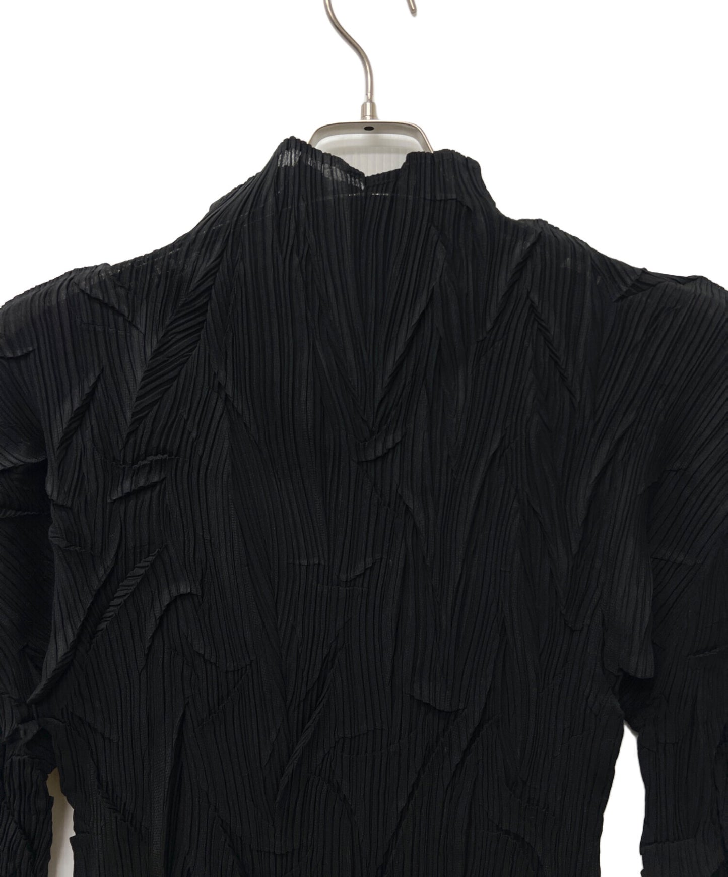 [Pre-owned] ISSEY MIYAKE Pleated high neck cut and sewn IM41-FJ807