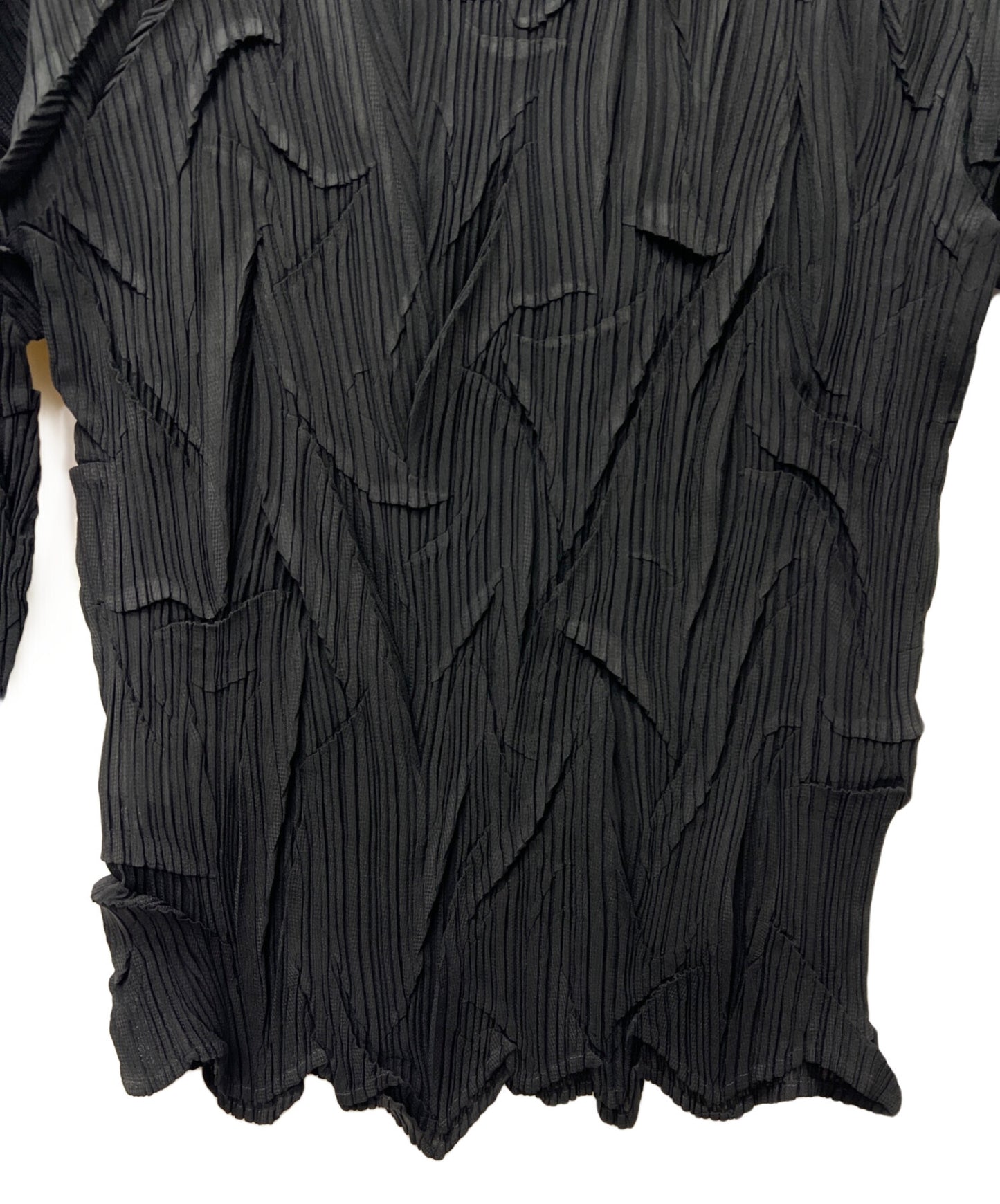 [Pre-owned] ISSEY MIYAKE Pleated high neck cut and sewn IM41-FJ807