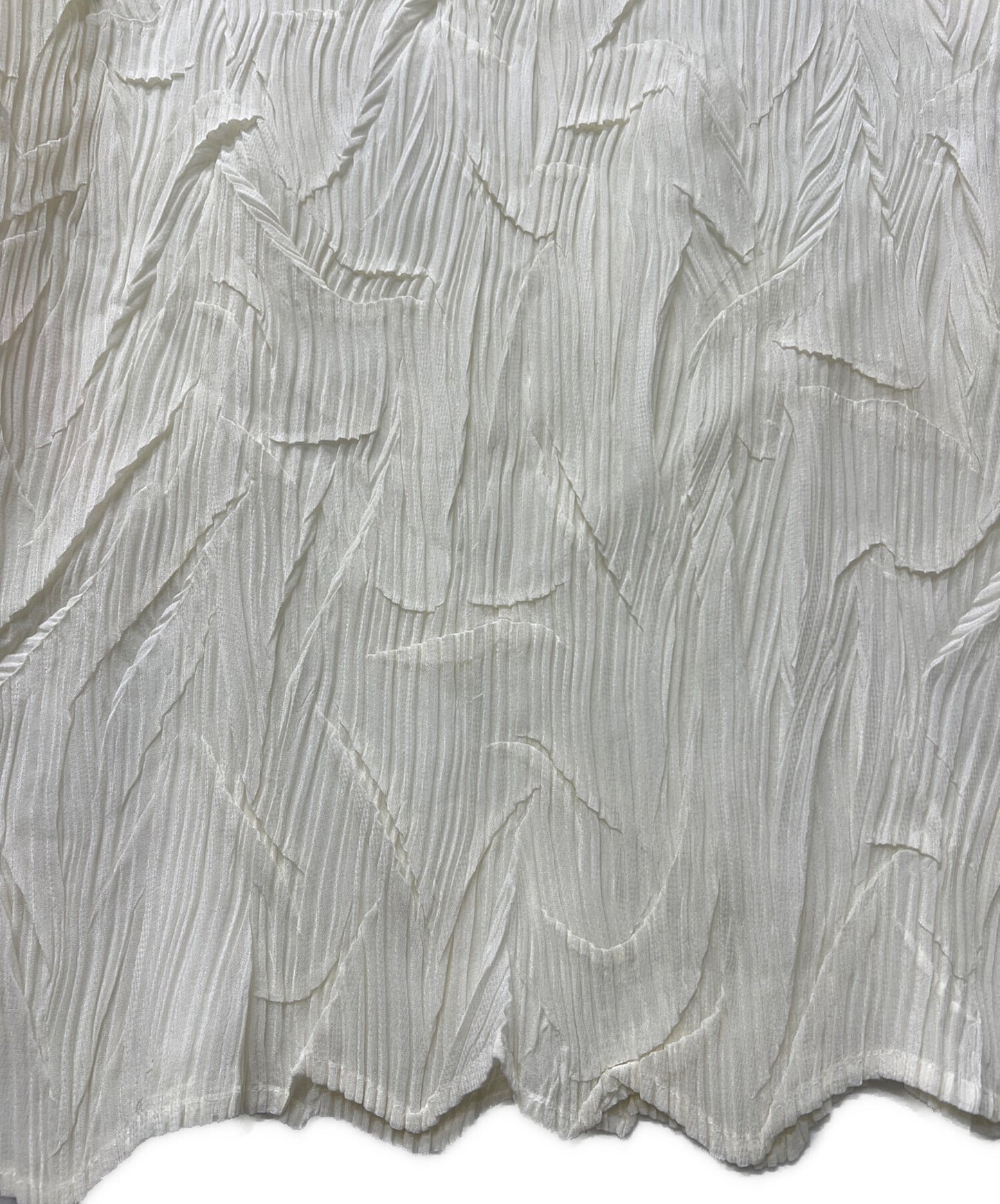 [Pre-owned] ISSEY MIYAKE Pleated high neck cut and sewn IM41-FJ807