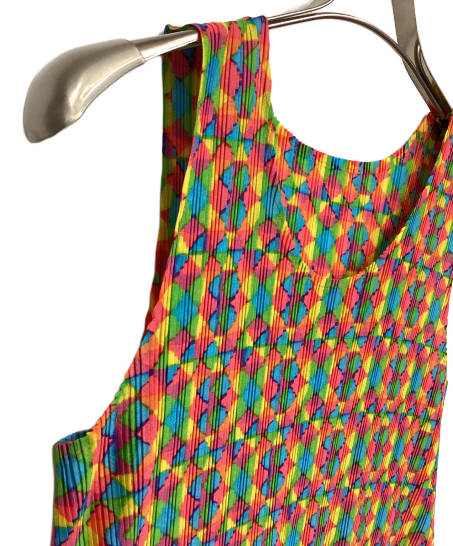 [Pre-owned] PLEATS PLEASE sleeveless cut and sewn