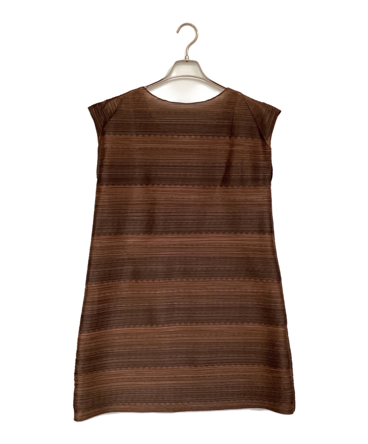 [Pre-owned] PLEATS PLEASE sleeveless cut and sewn