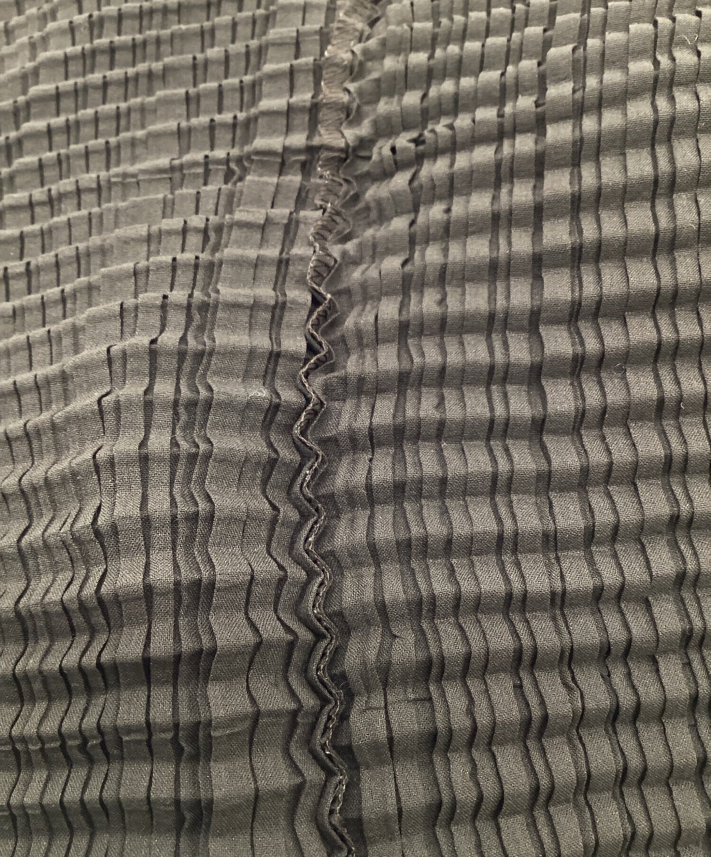 [Pre-owned] ISSEY MIYAKE High Neck Pleated Cut and Sewn IM92-FJ509