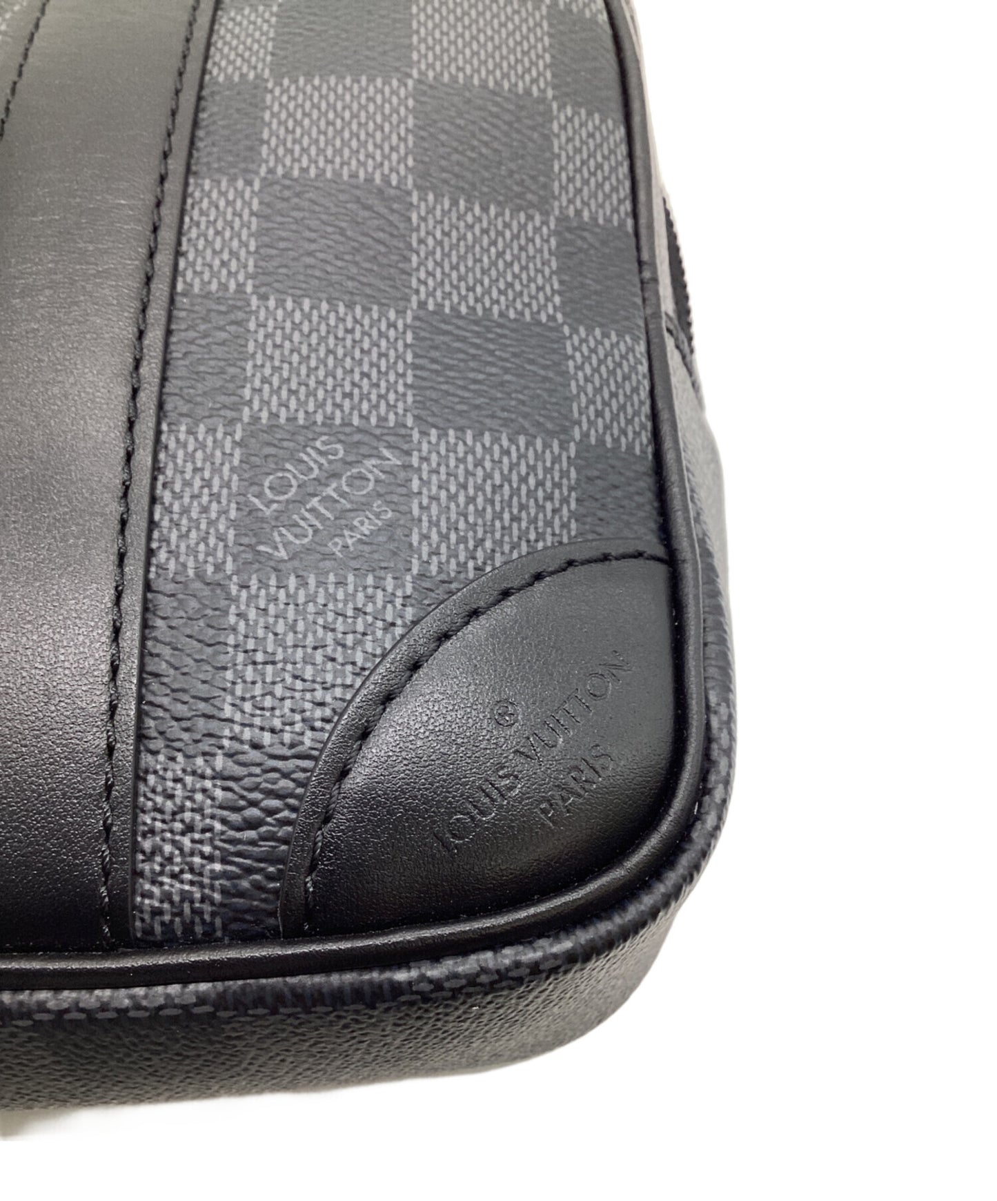 [Pre-owned] LOUIS VUITTON Damier Graffitte Pochette Casai N60501